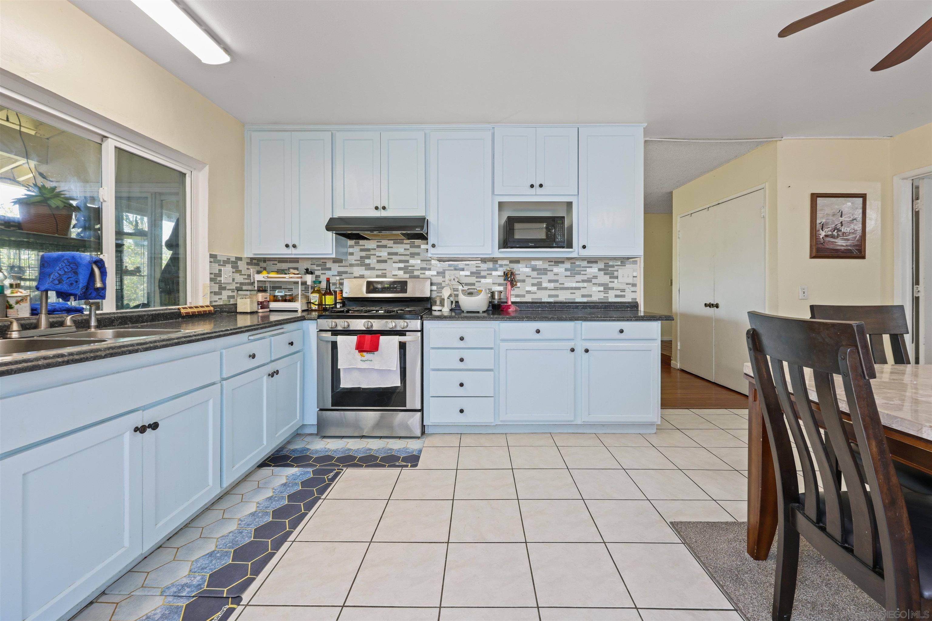 Poway, CA 92064,14513 Mirando St