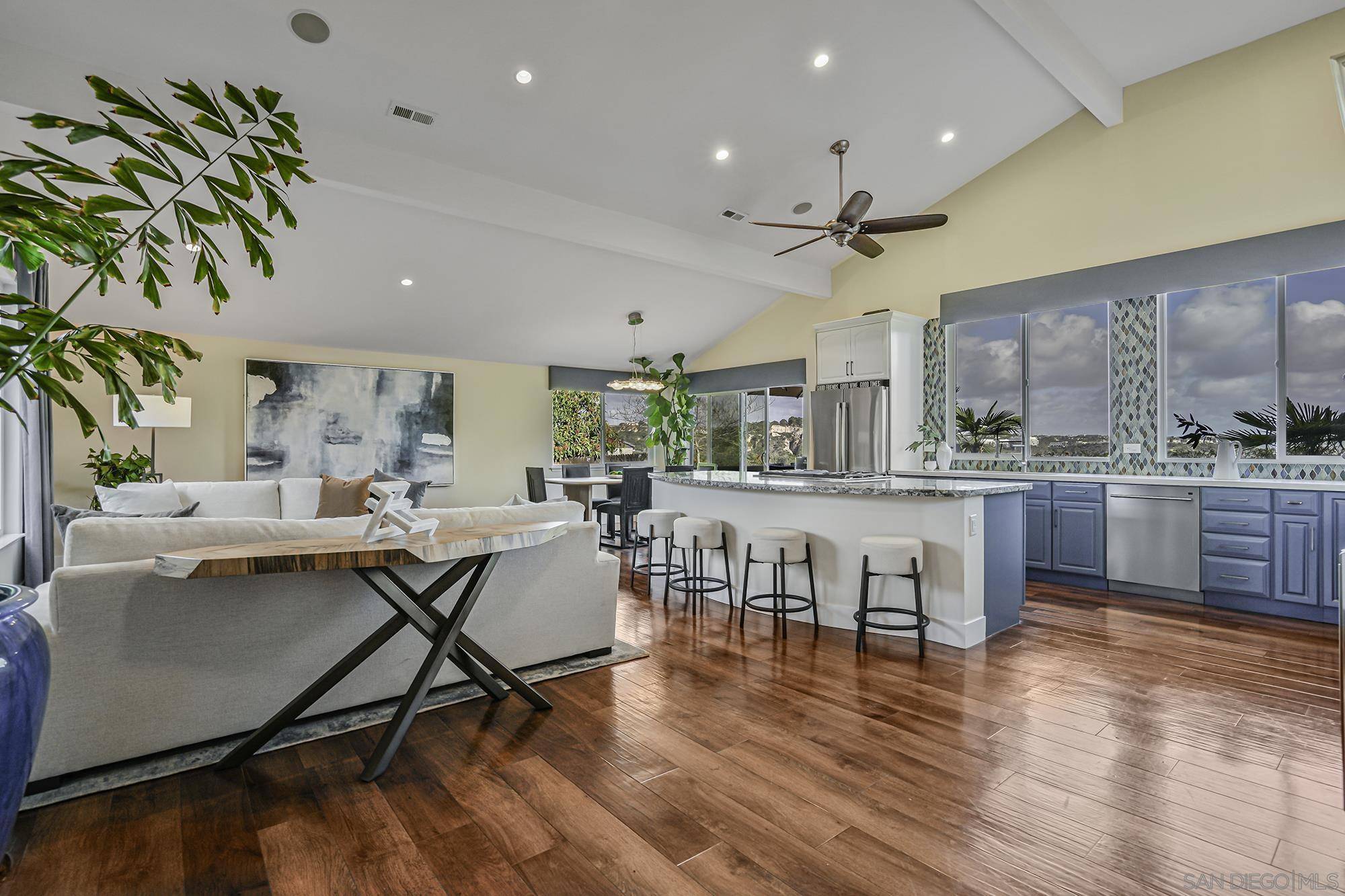 Del Mar, CA 92014,12902 Biscayne Cove