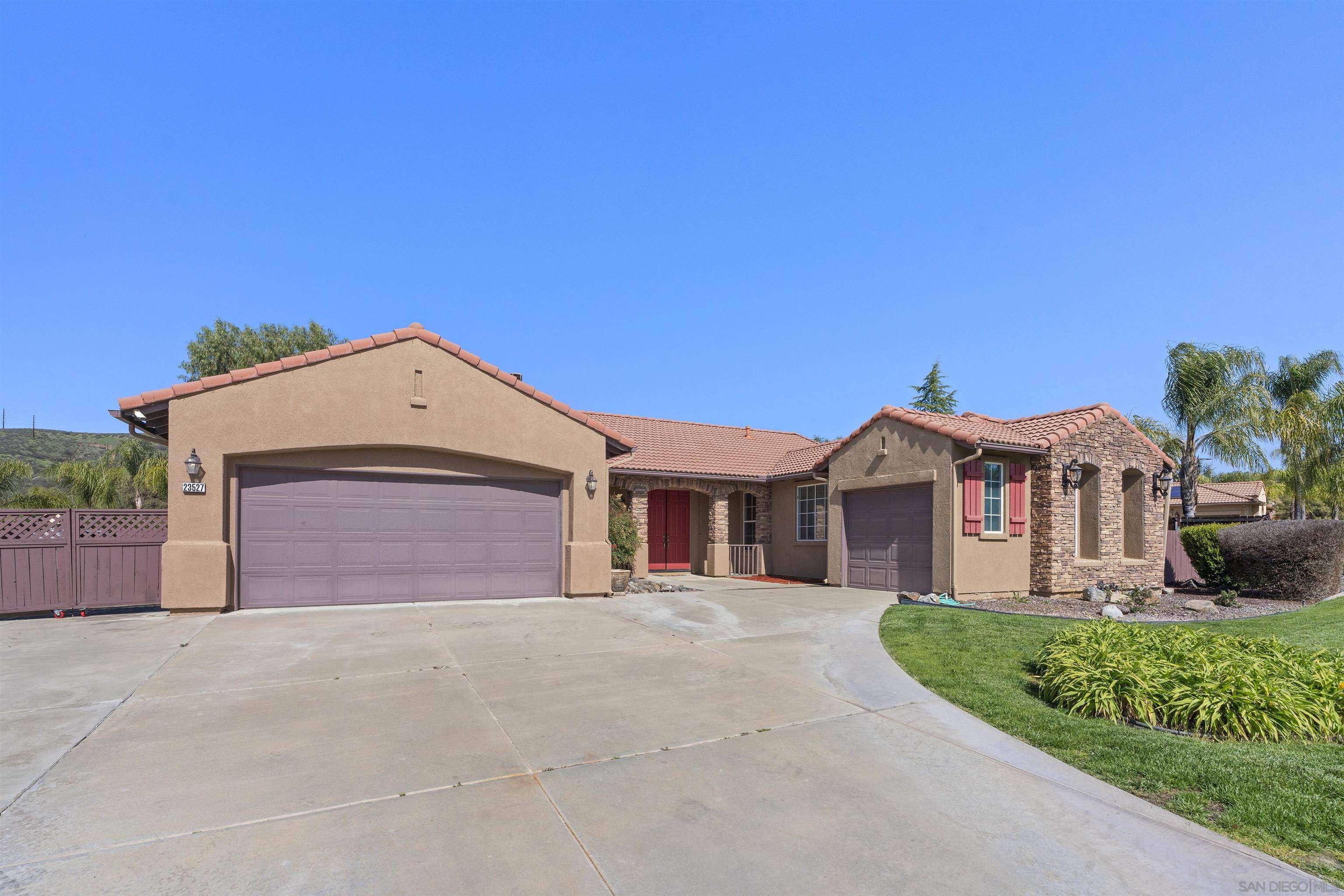 Ramona, CA 92065,23527 Green Glen Road