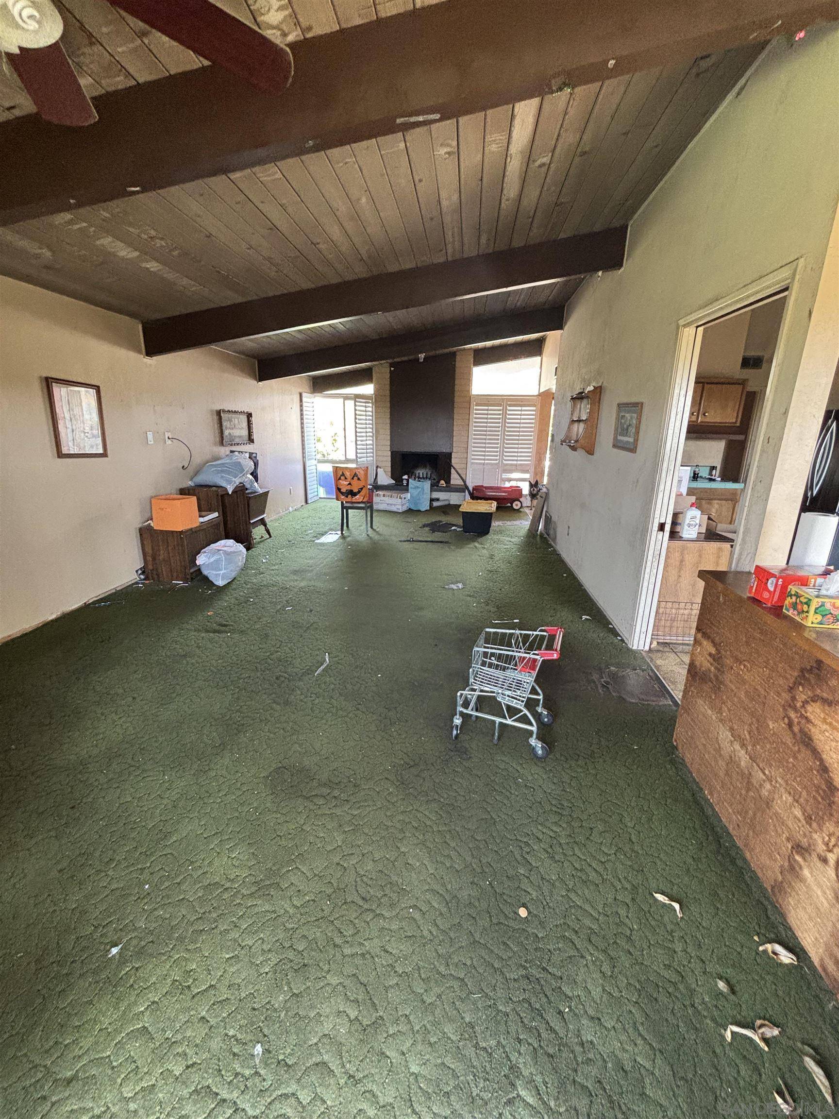 San Diego, CA 92110,4821 Viane Way