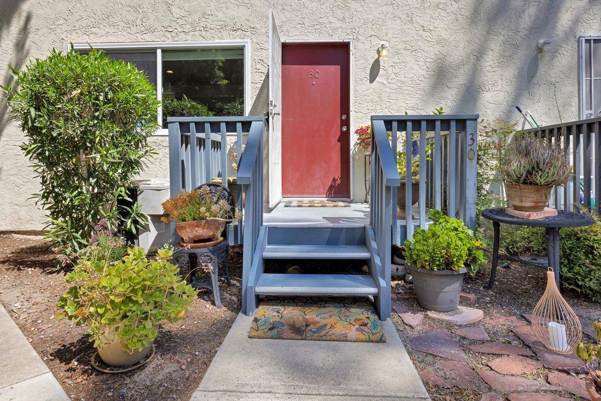 8420 Fanita Dr #30, Santee, CA 92071