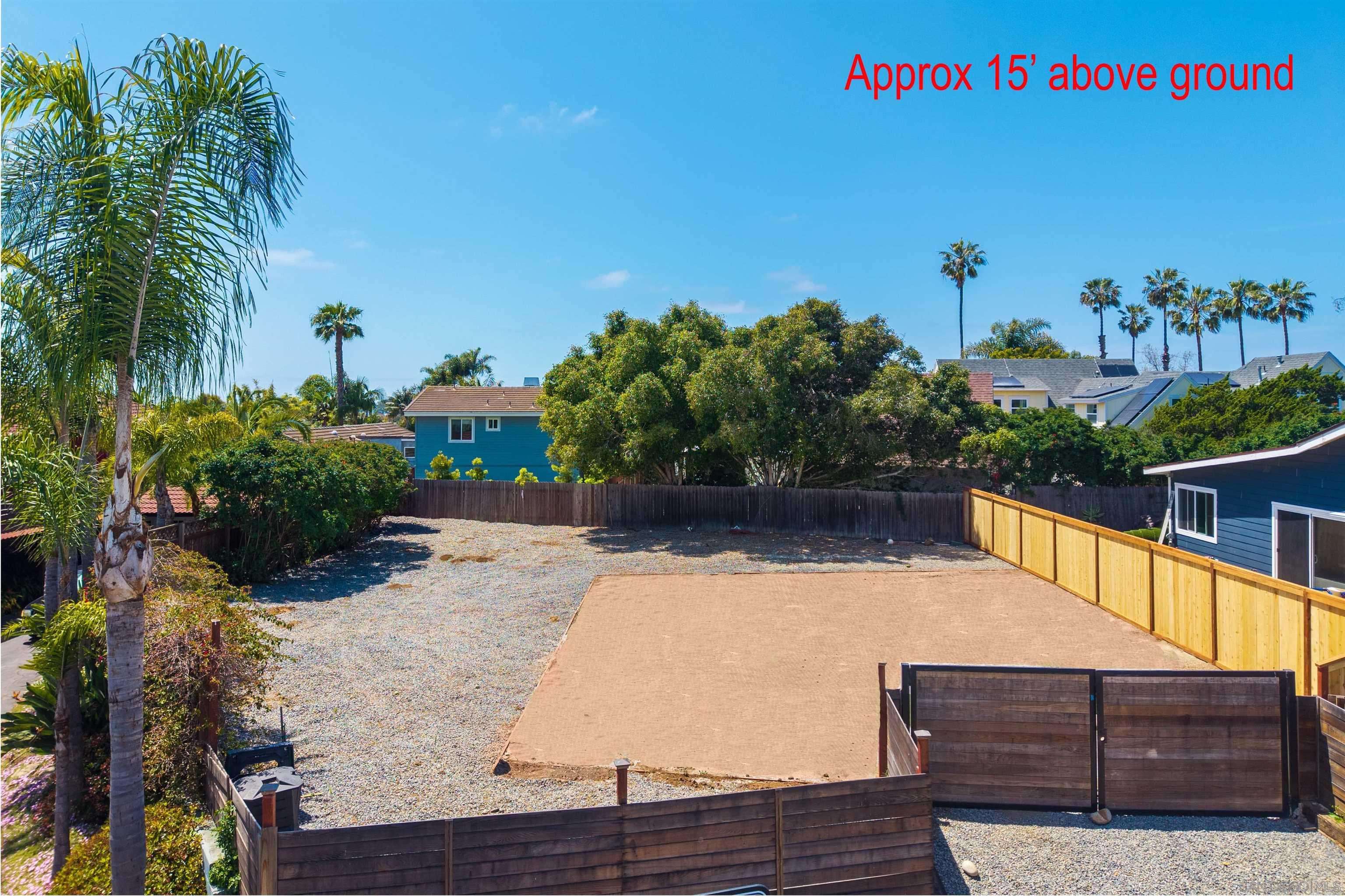 Encinitas, CA 92024,722 Piedras Oro Calle #6