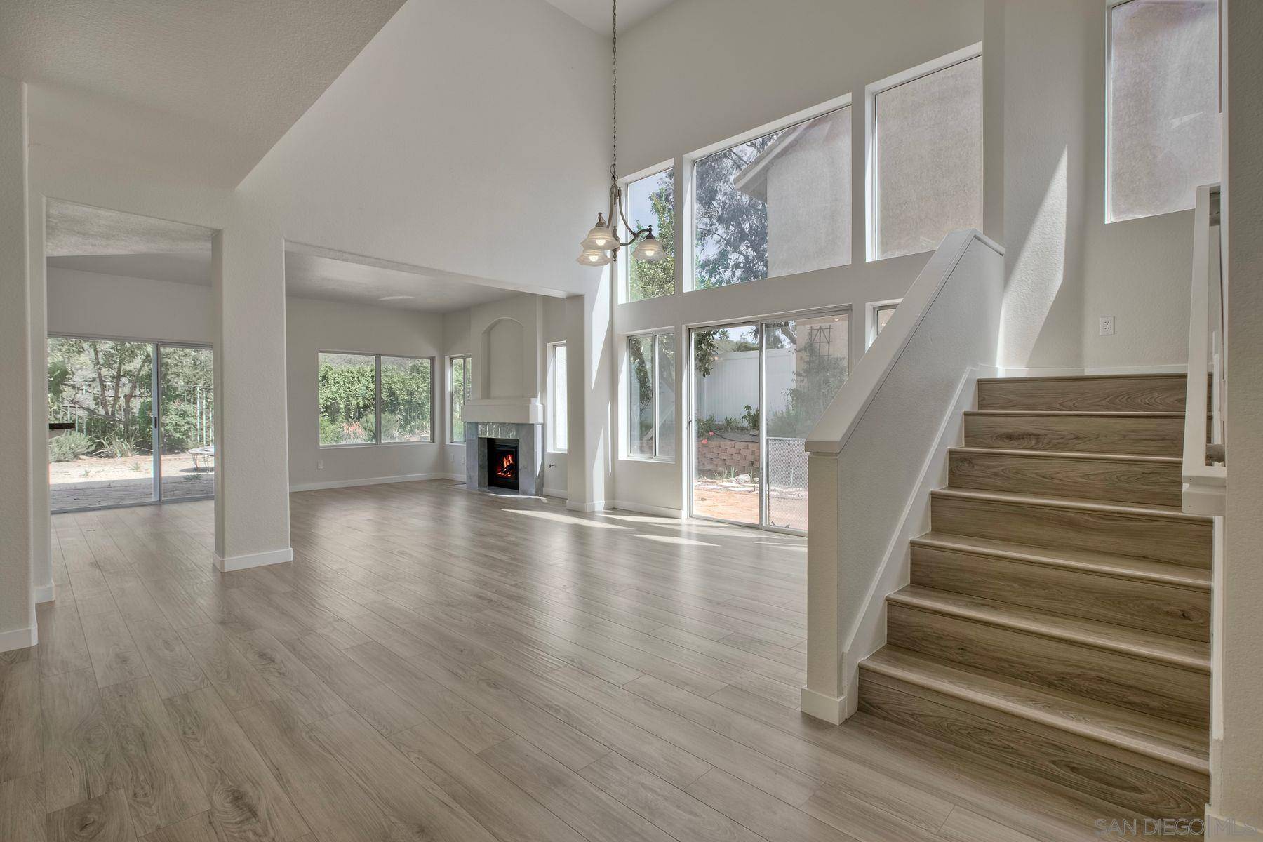 Murrieta, CA 92562,39961 Temecky