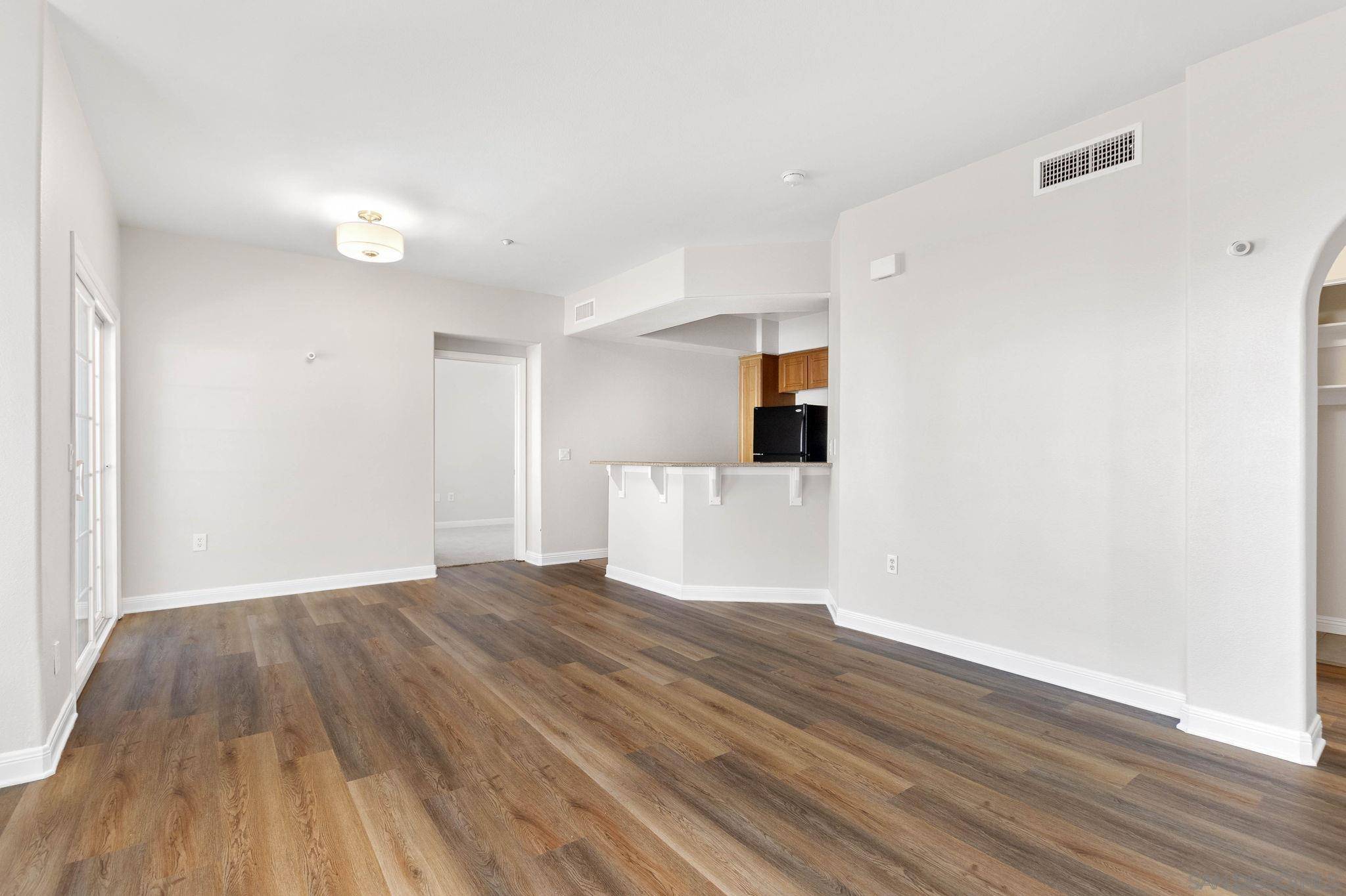Spring Valley, CA 91977,2724 Lake Pointe Dr #241