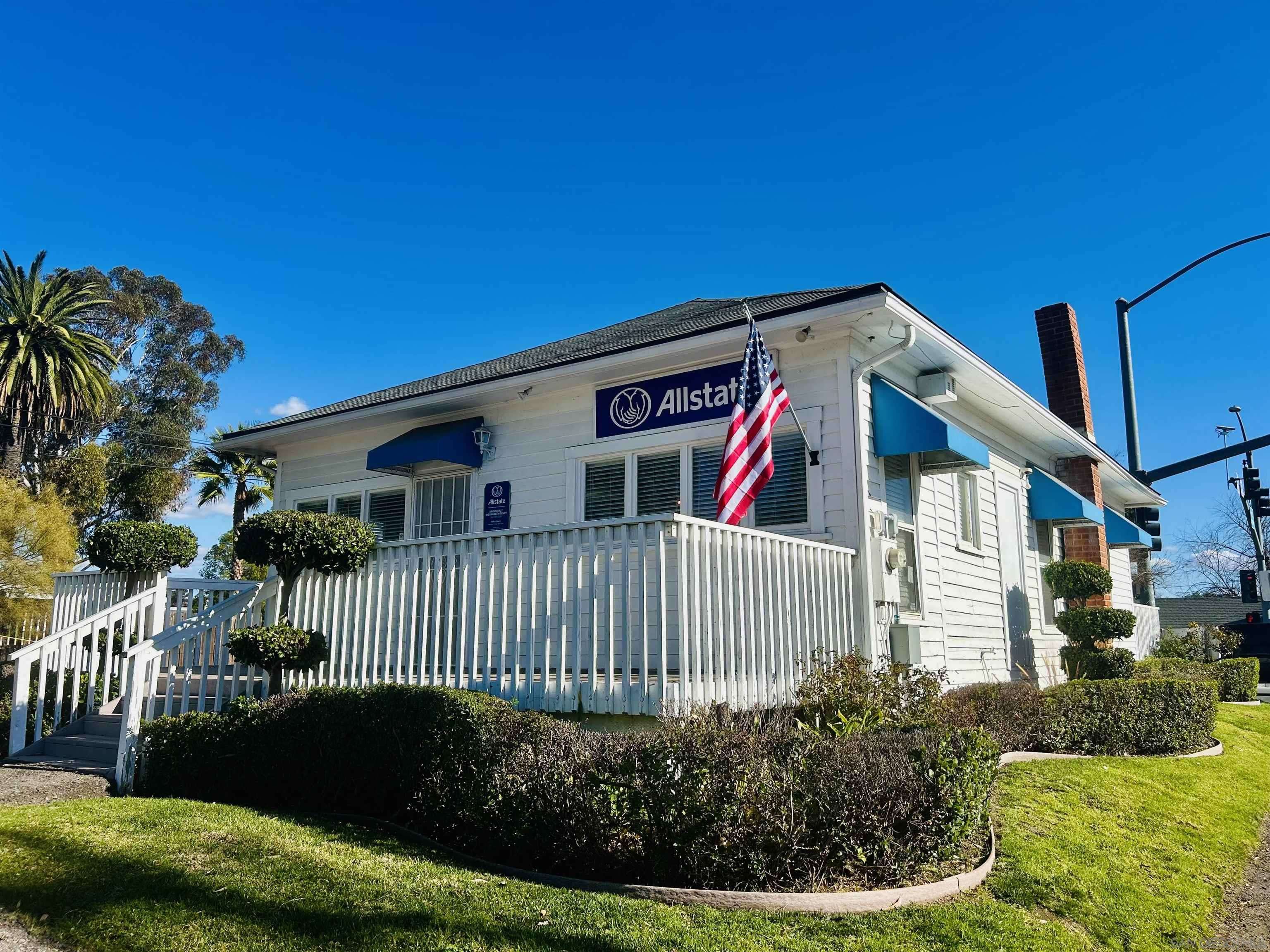 947 D St, Ramona, CA 92065