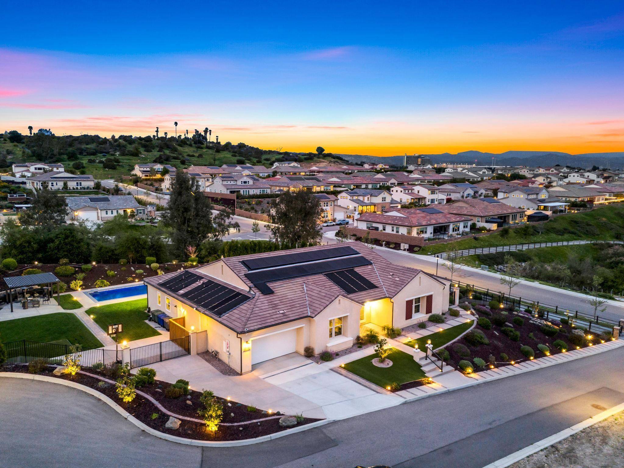 Escondido, CA 92029,21992 Wilgen Rd