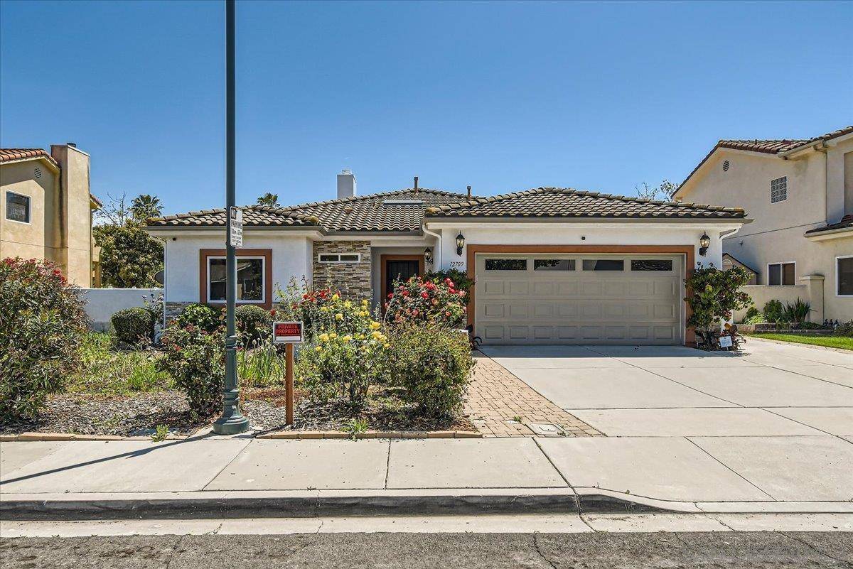 12709 Oak Knoll Rd, , Poway, CA 92064