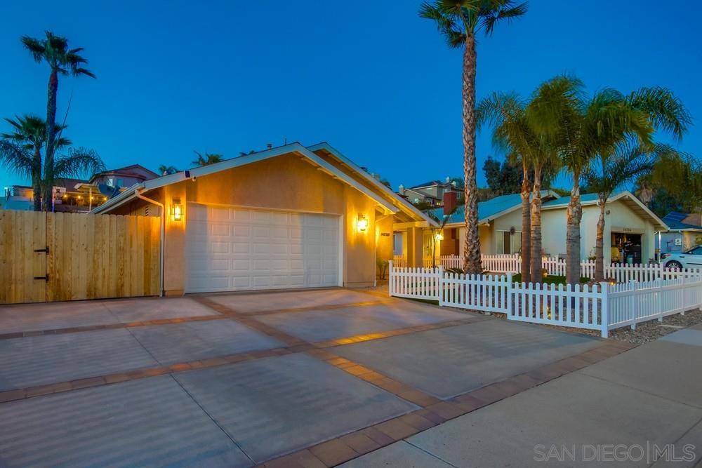 Poway, CA 92064,14230 Match Point Dr