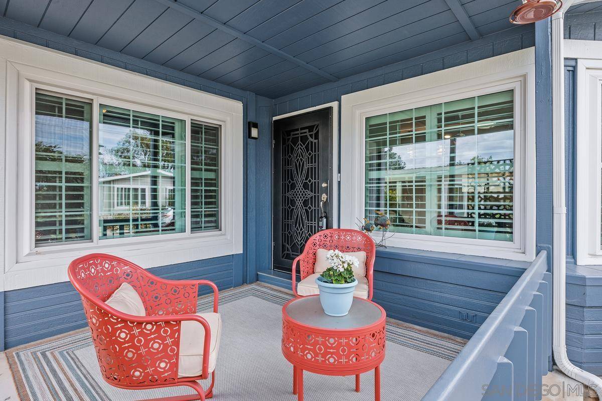Carlsbad, CA 92008,5423 Spencer Ln