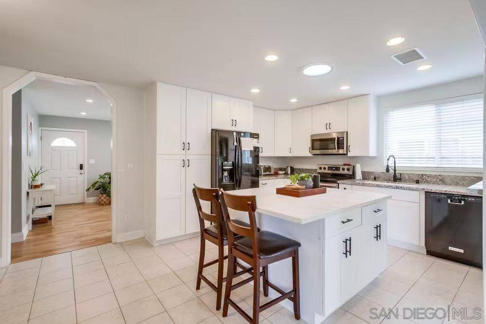 San Diego, CA 92126,11430 Acrux Dr