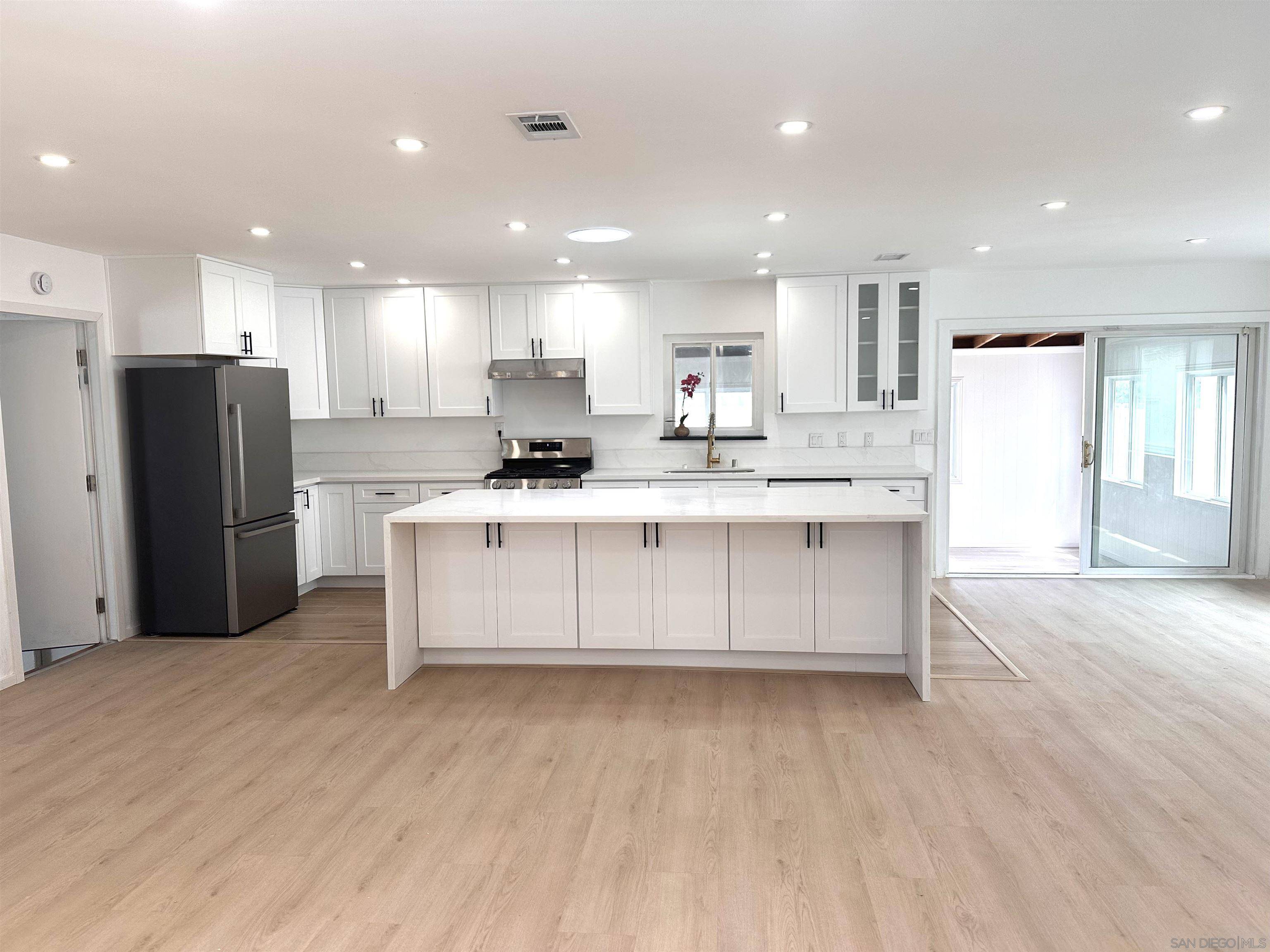 2601 Murray Ridge Road, San Diego, CA 92123