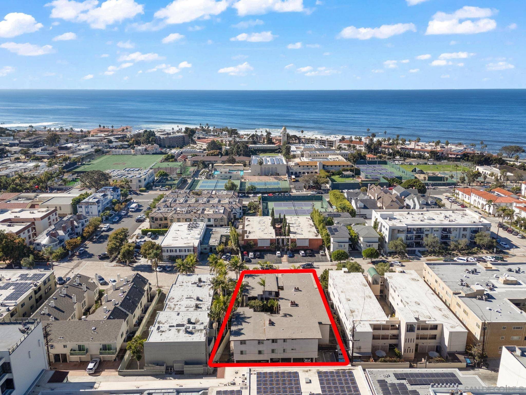 7601 Eads Ave, La Jolla, CA 92037