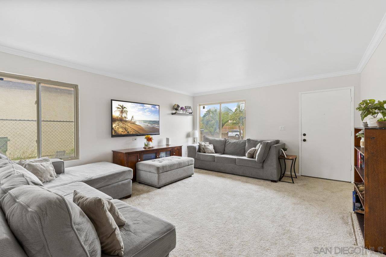 Spring Valley, CA 91977,8300 Cacus Street