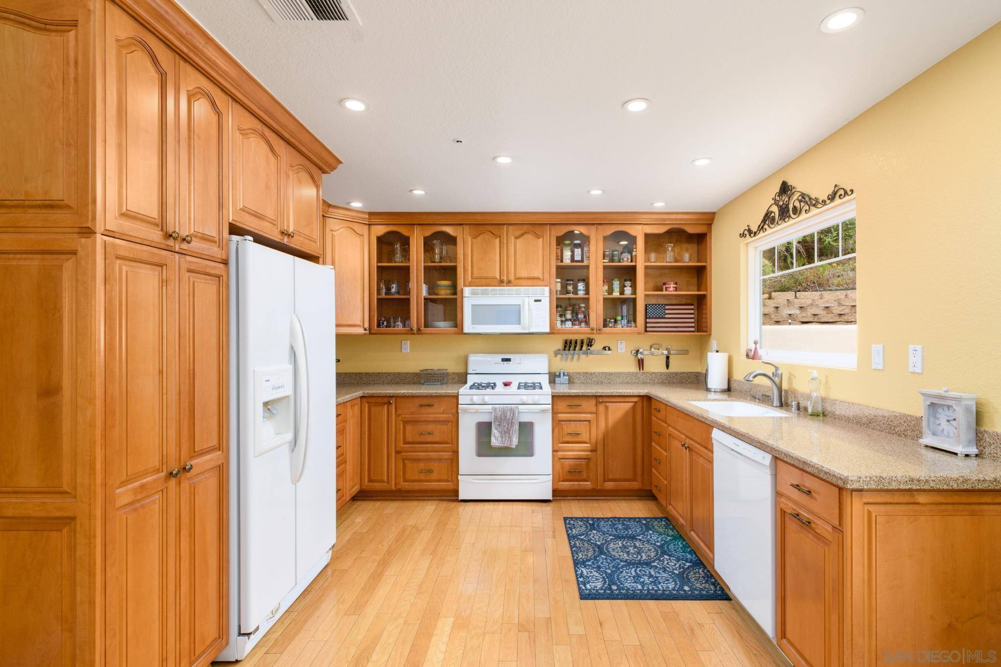 Lakeside, CA 92040,9919 Sorrel Ave