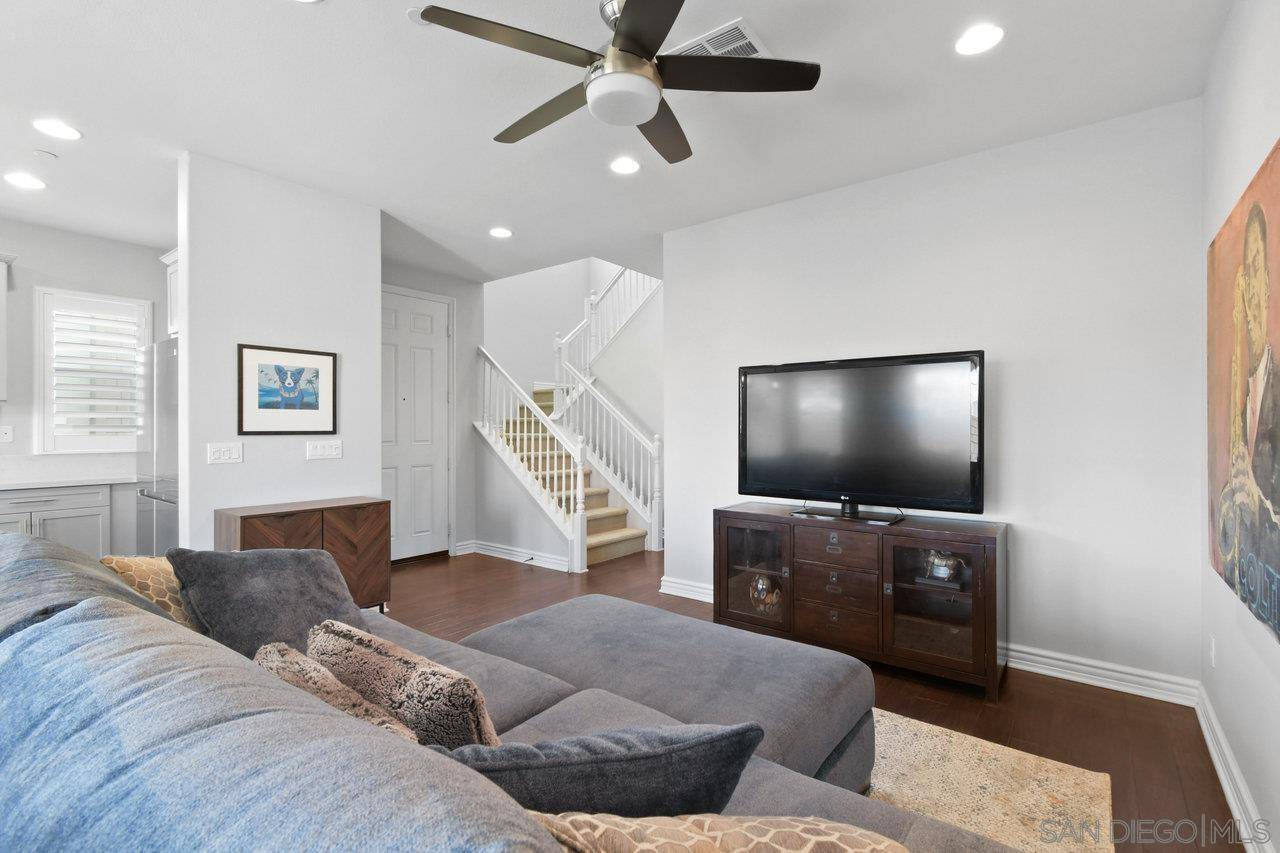 Lakeside, CA 92040,8624 Sage Shadow Drive