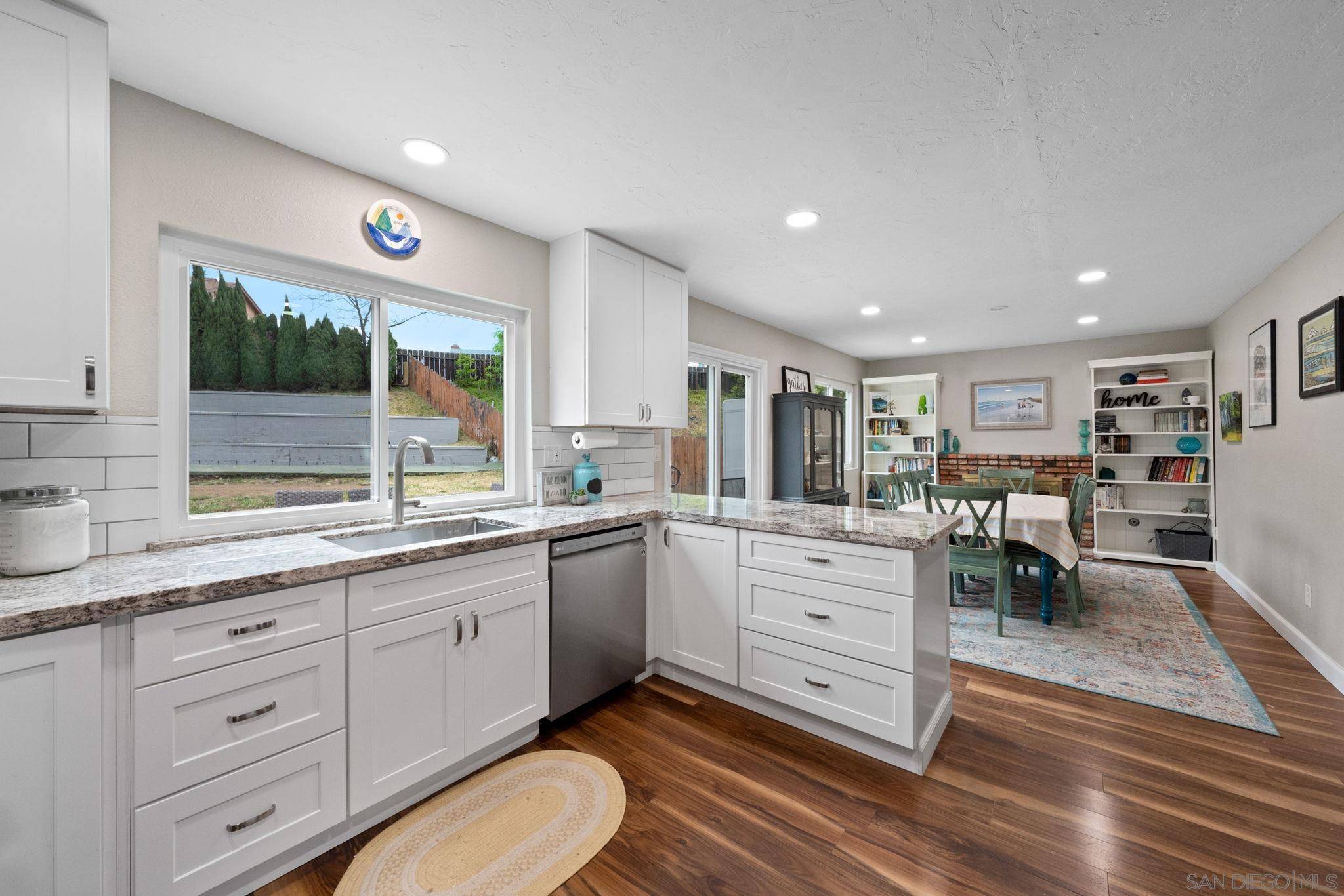 Santee, CA 92071,10424 Nubbin Ct