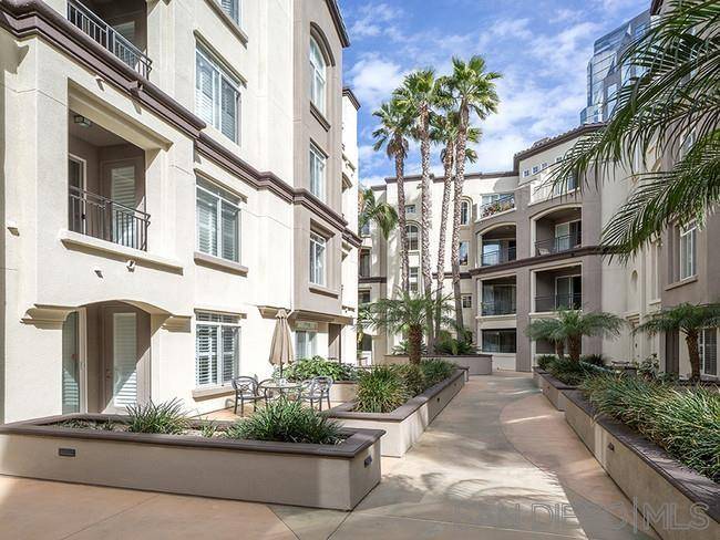 La Jolla, CA 92037,9263 Regents Rd #B404