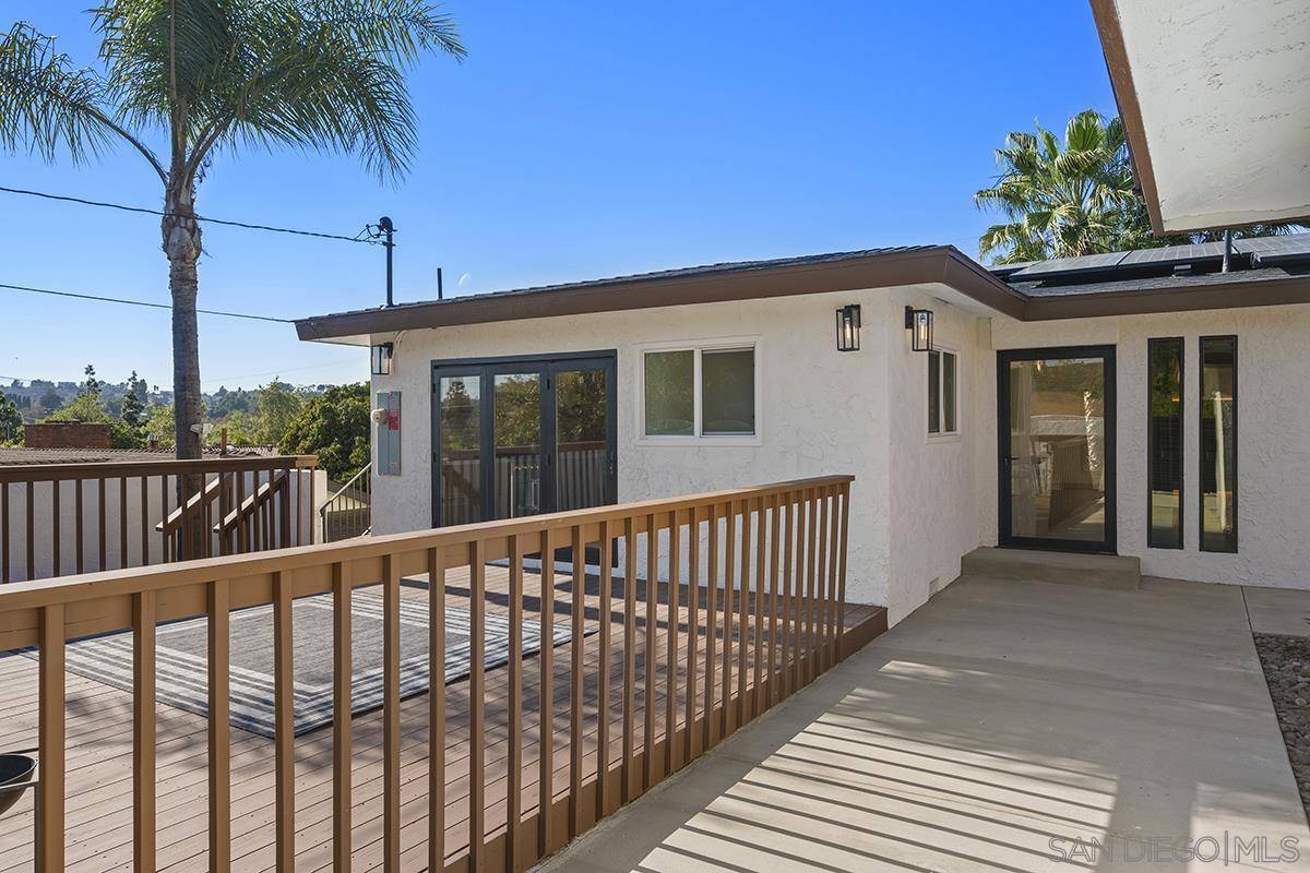 Bonita, CA 91902,5223 Aleman Pl