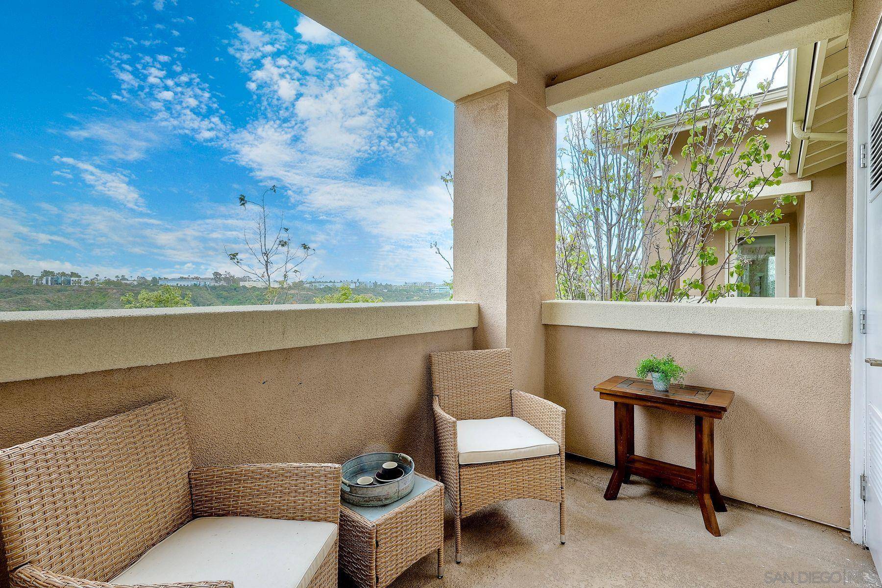 San Diego, CA 92121,6680 Canopy Ridge Ln #7