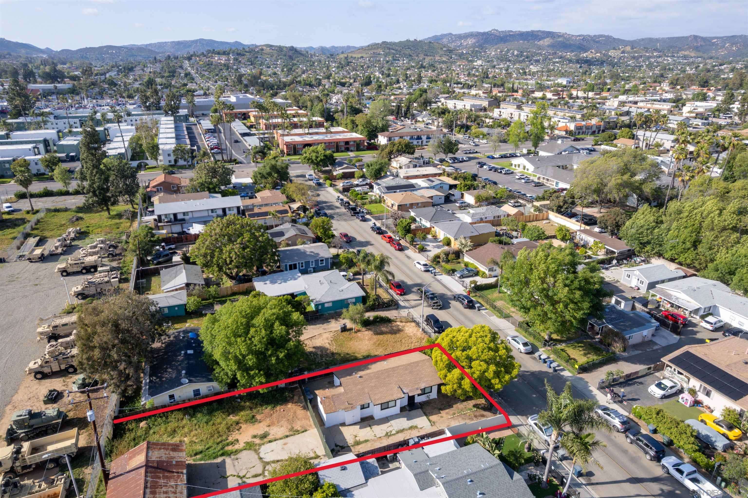 Escondido, CA 92025,717 Park Pl
