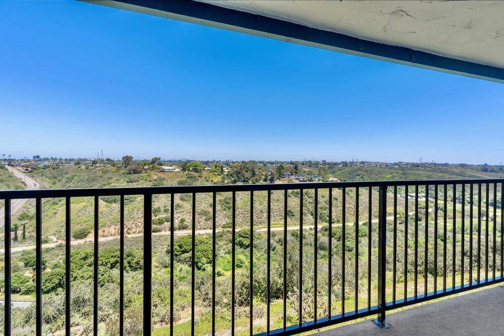 San Diego, CA 92117,2995 Cowley Way #67