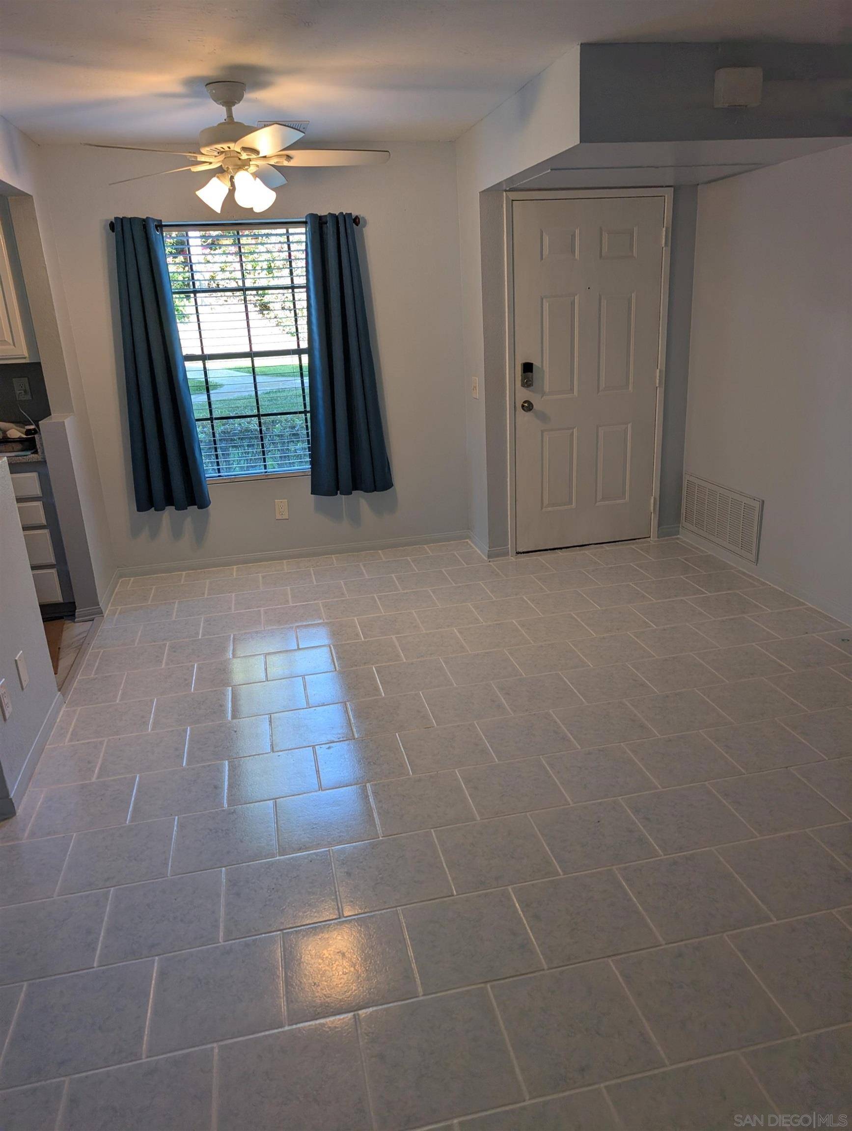 San Diego, CA 92129,10347 Azuaga Street #87