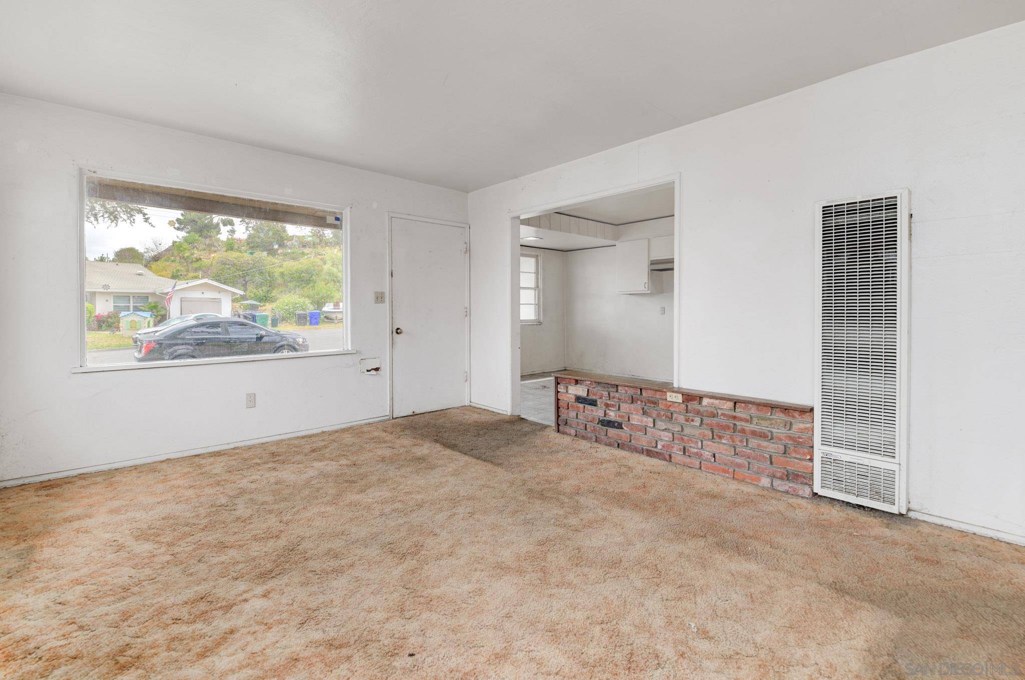 San Diego, CA 92115,3416 Egan St