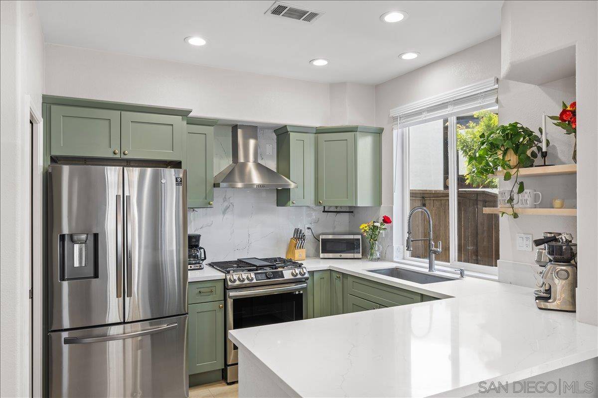 745 Caminito Valiente, Chula Vista, CA 91911