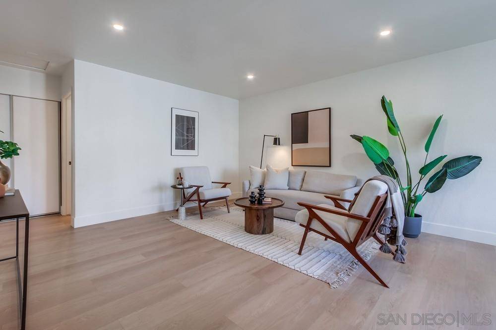 Mira Mesa, CA 92126,8358 New Salem #28