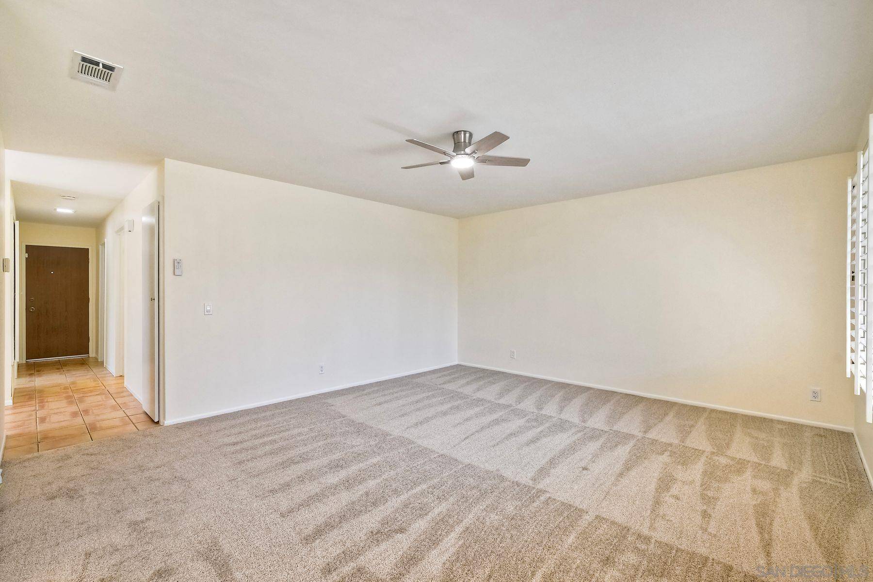 Oceanside, CA 92057,4384 Albatross Way