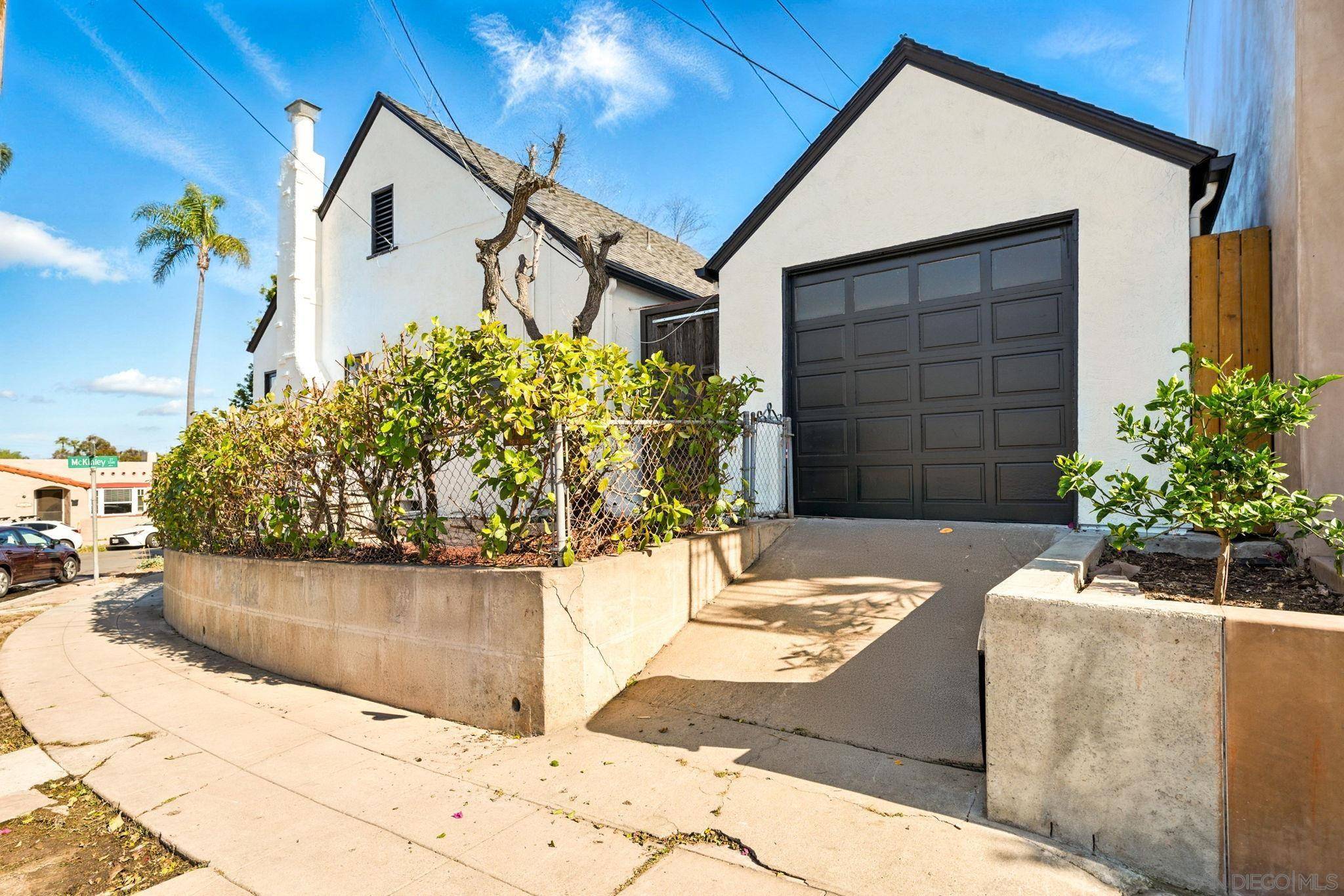 San Diego, CA 92104,3242 McKinley St.