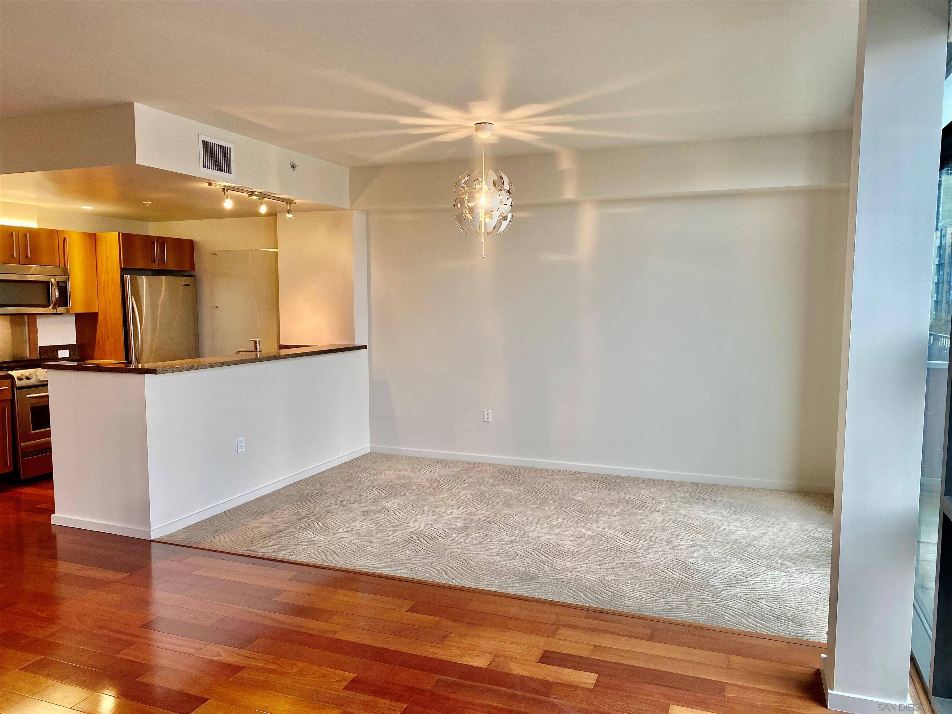 San Diego, CA 92101,350 11th Avenue #619