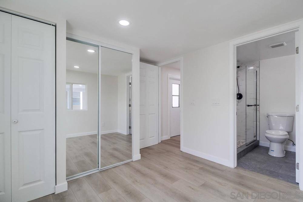El Cajon, CA 92019,410 S First #156