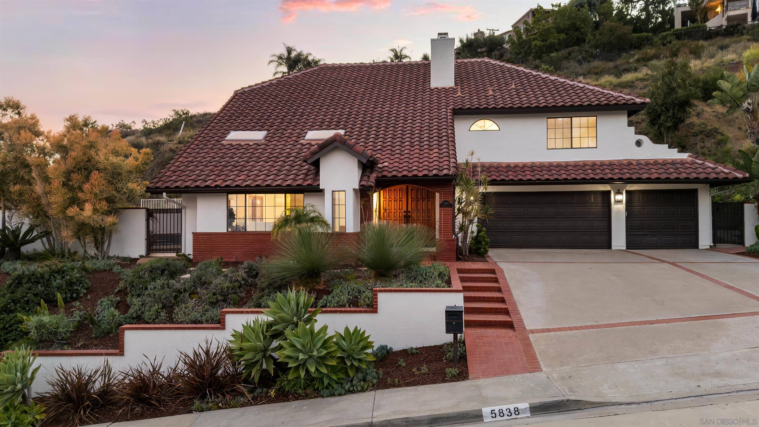 5838 Yokohama Ct, San Diego, CA 92120