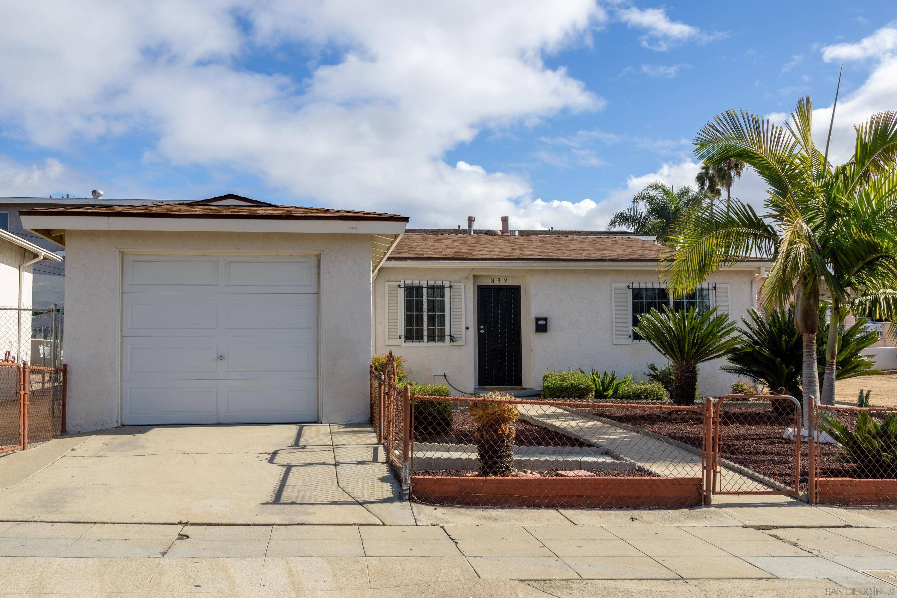 839 S 37th St, San Diego, CA 92113