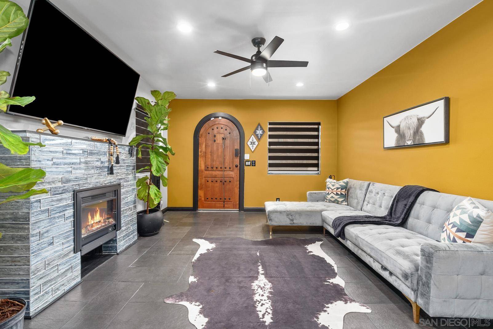 San Diego, CA 92113,4026 Marine View Ave