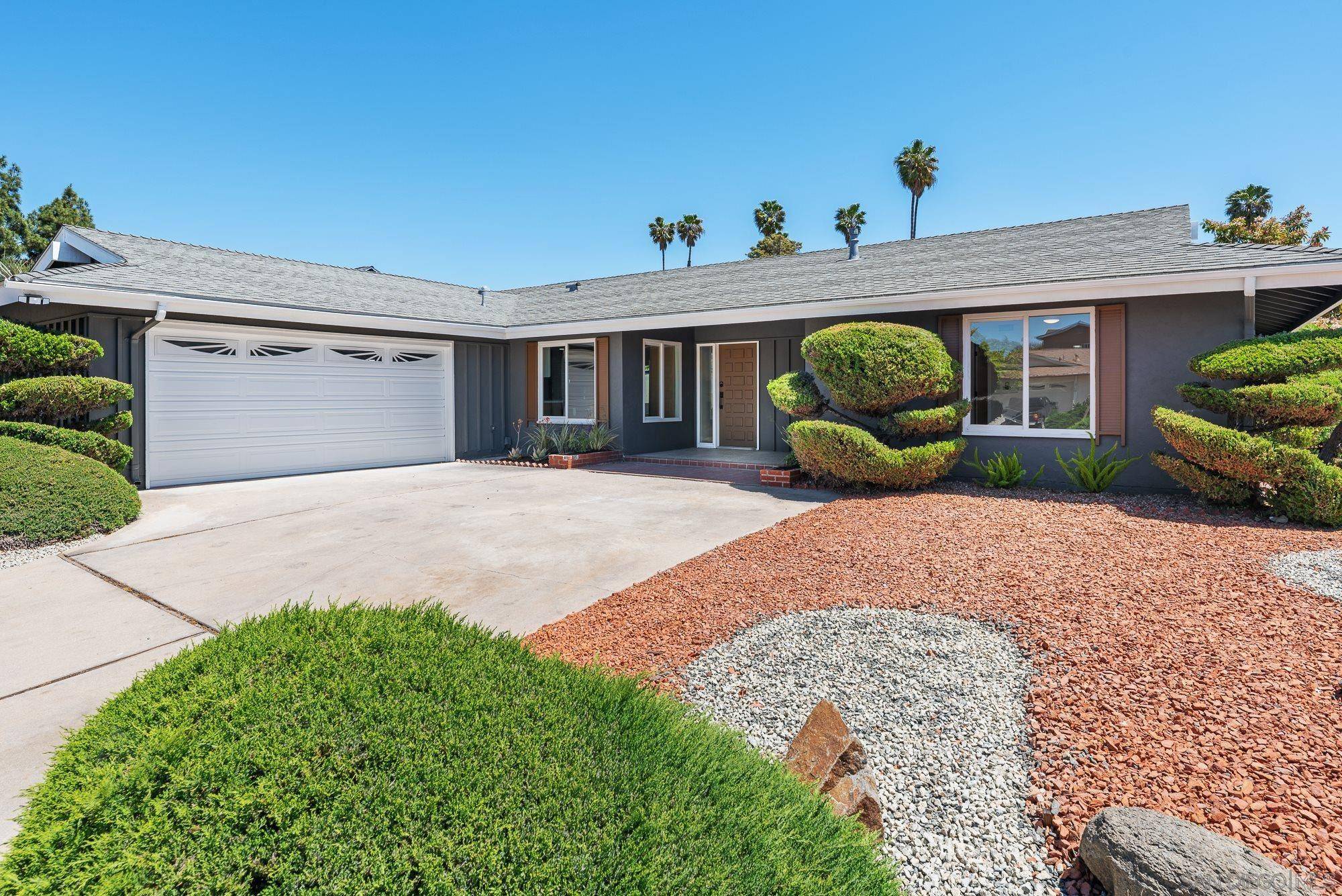 16751 Alondra Dr, San Diego, CA 92128