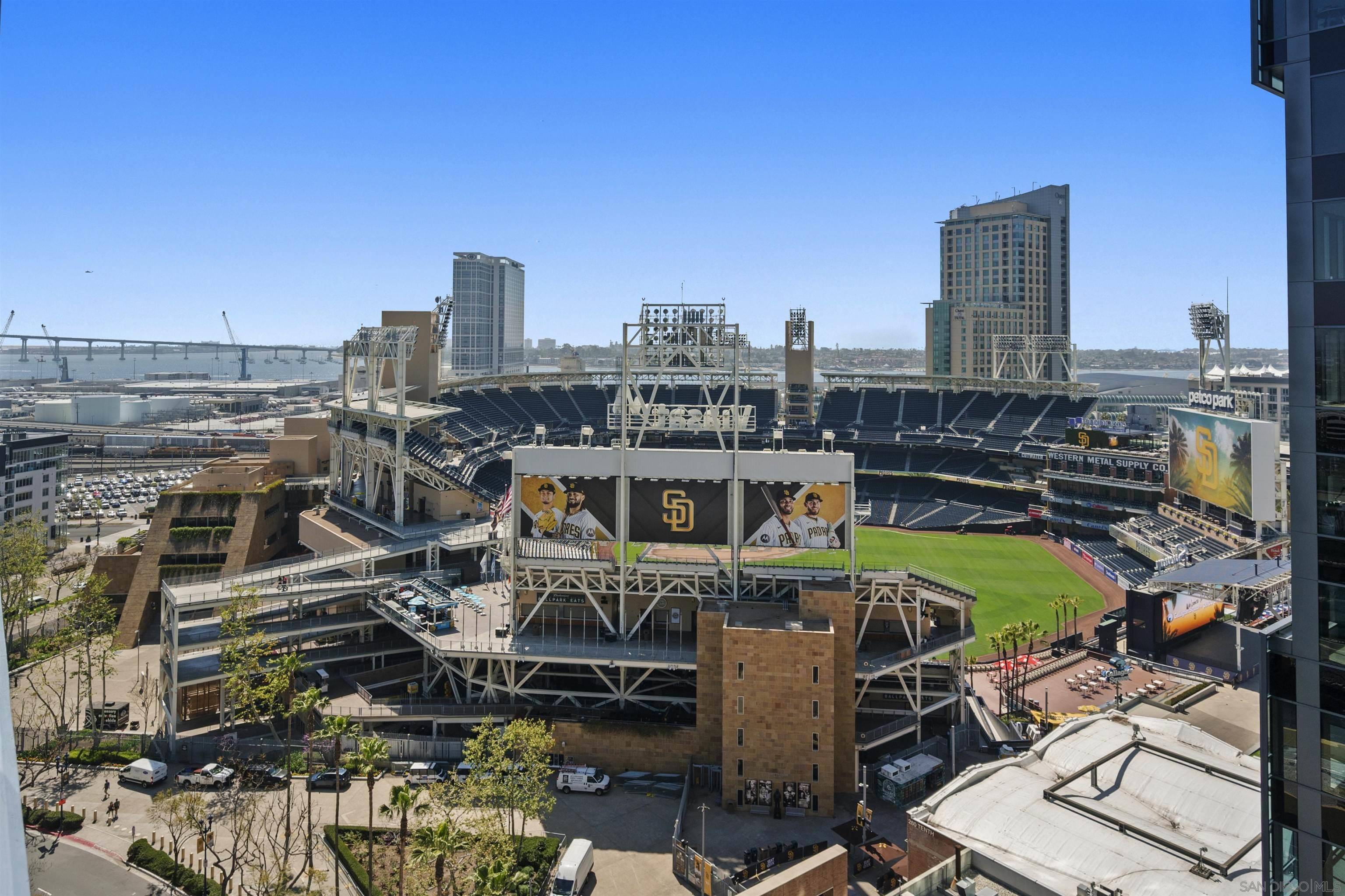 321 10th Ave. #1608, San Diego, CA 92101