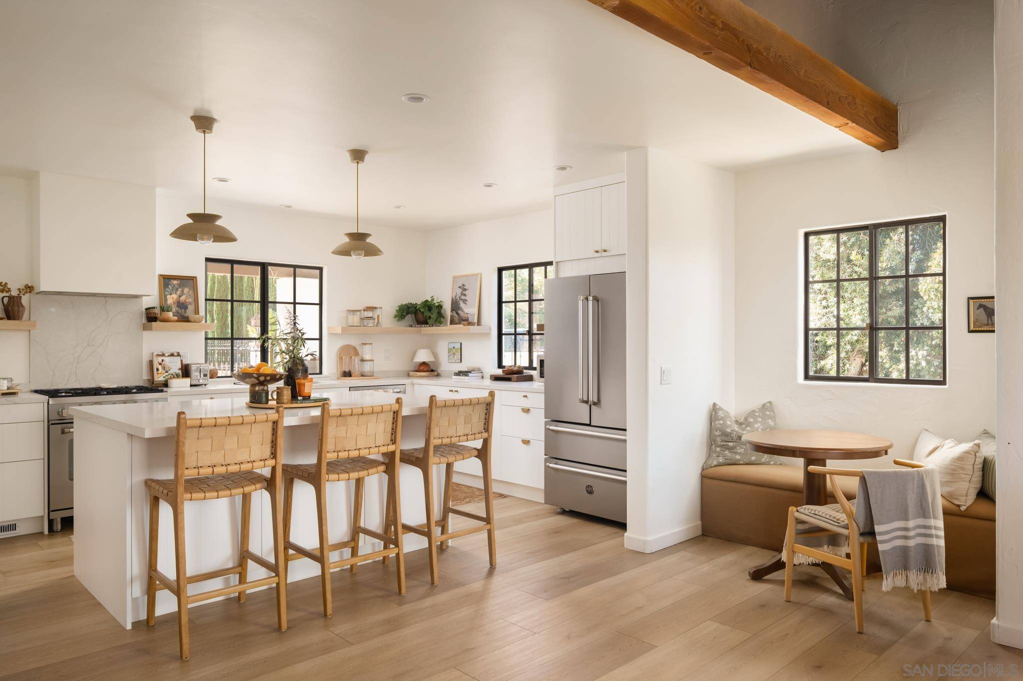 Bonsall, CA 92003,5615 Via Montellano