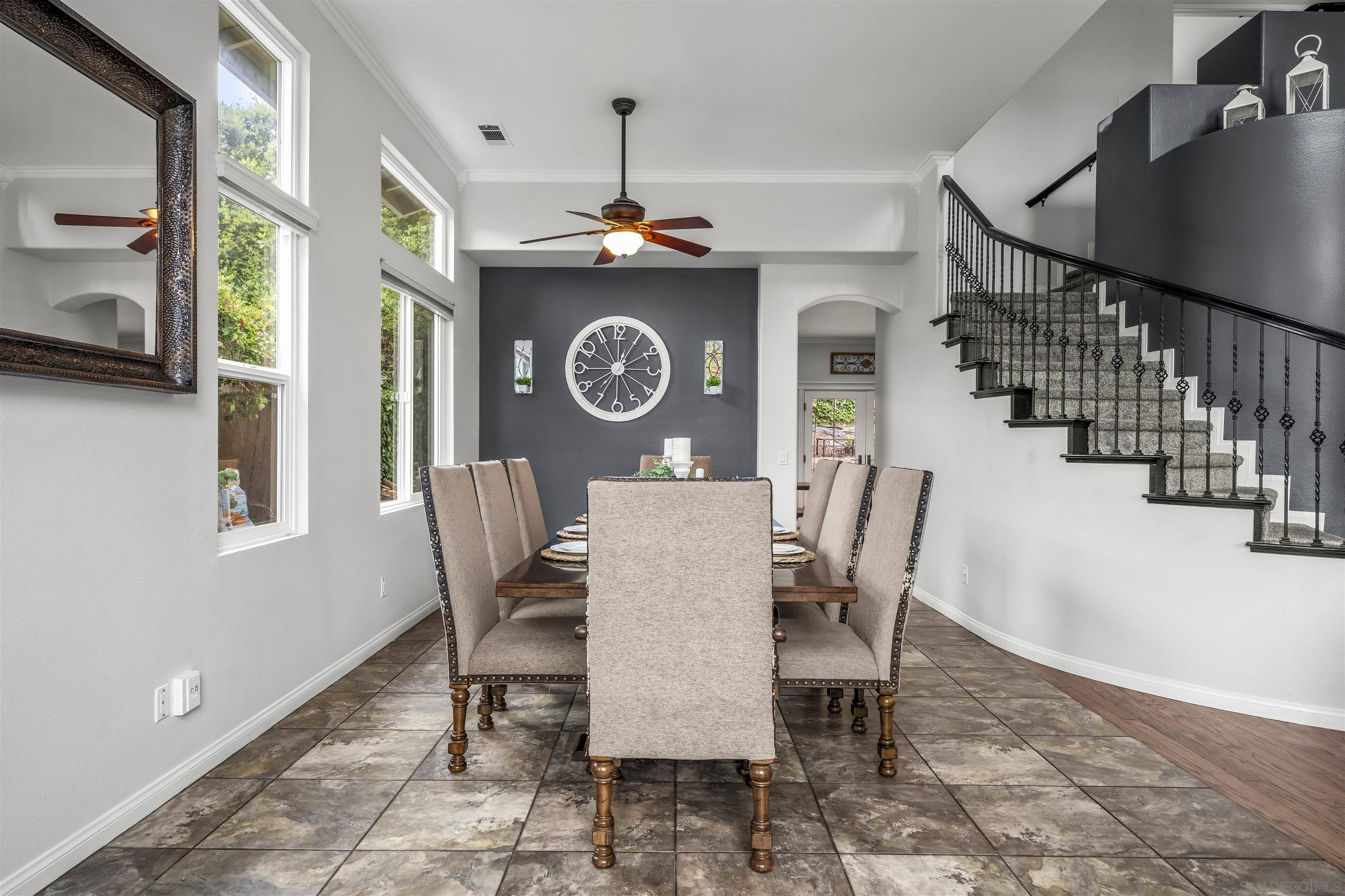 Chula Vista, CA 91913,1722 Bouquet Canyon Rd