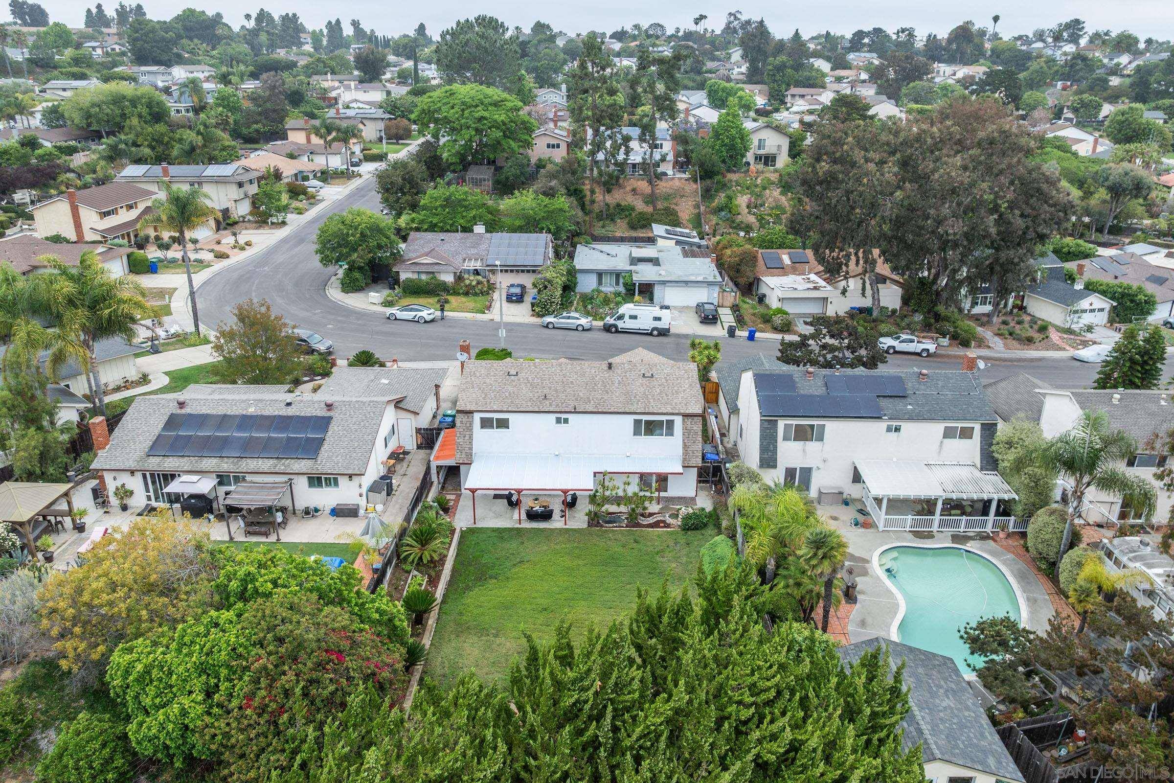 San Diego, CA 92122,5835 Cozzens Street