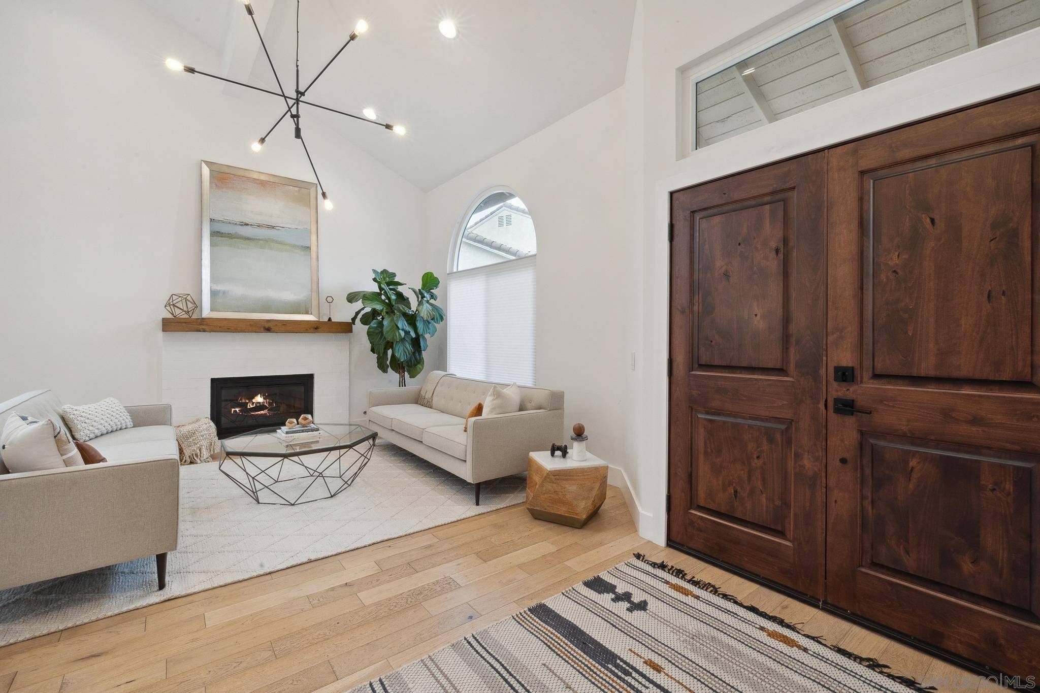 Yorba Linda, CA 92887,28145 Shady Meadow Ln