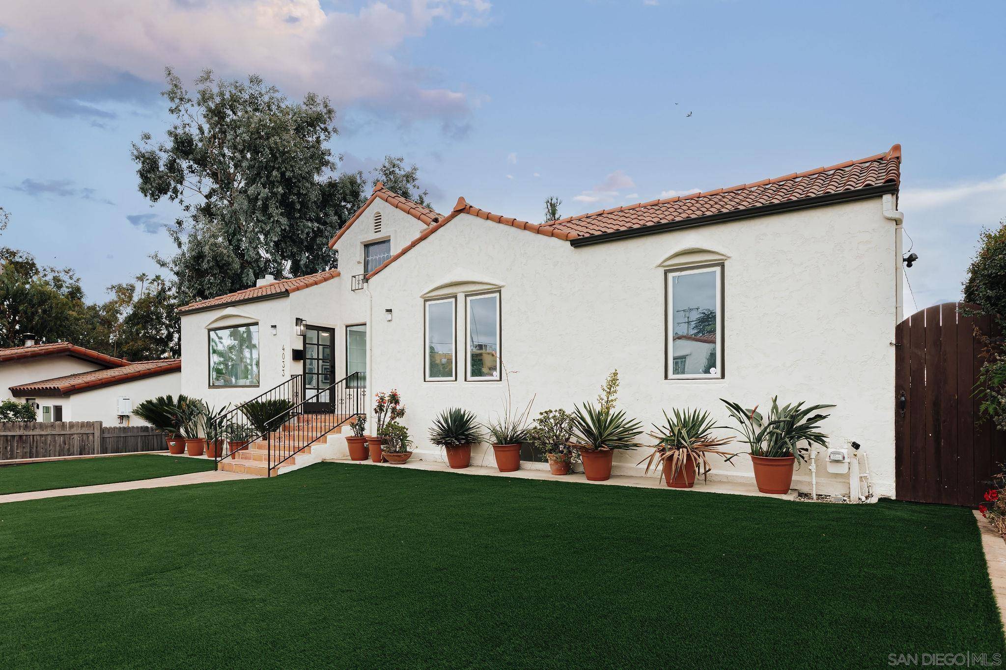 San Diego, CA 92116,4033 S Hempstead Cir