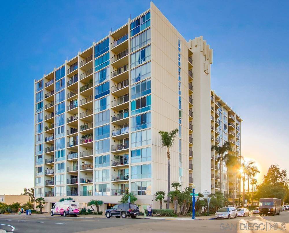 4944 Cass Street #510, San Diego, CA 92109