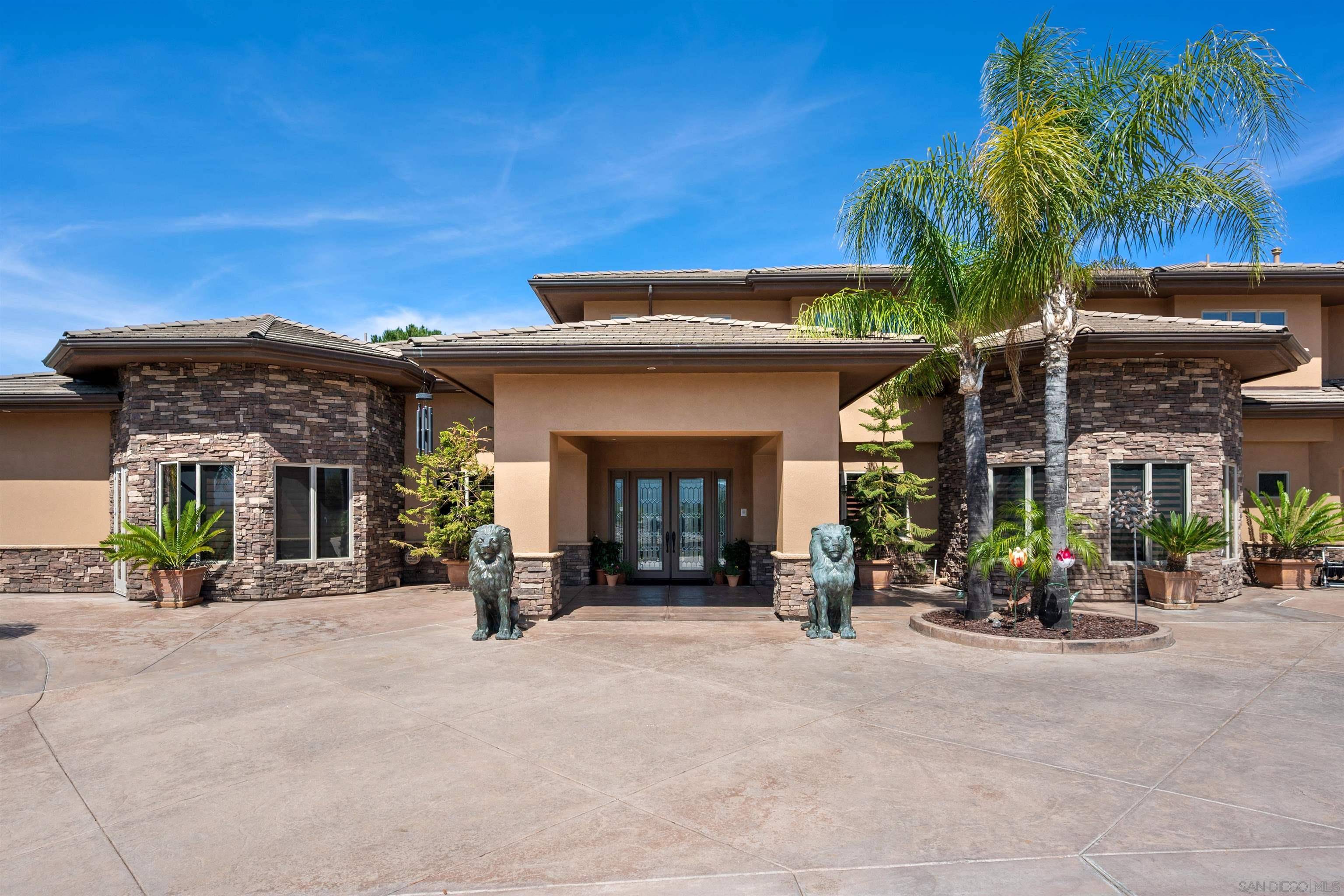 Alpine, CA 91901,2882 Conestoga Circle
