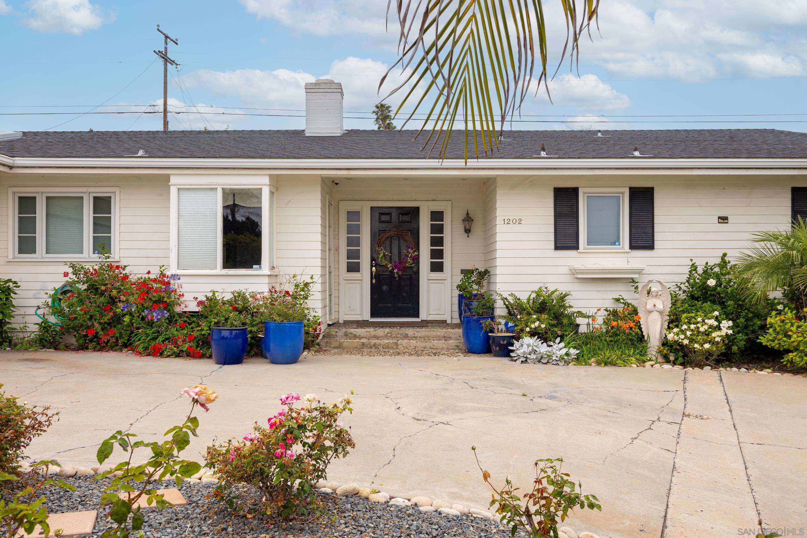 San Diego, CA 92106,1202 Fleetridge Dr