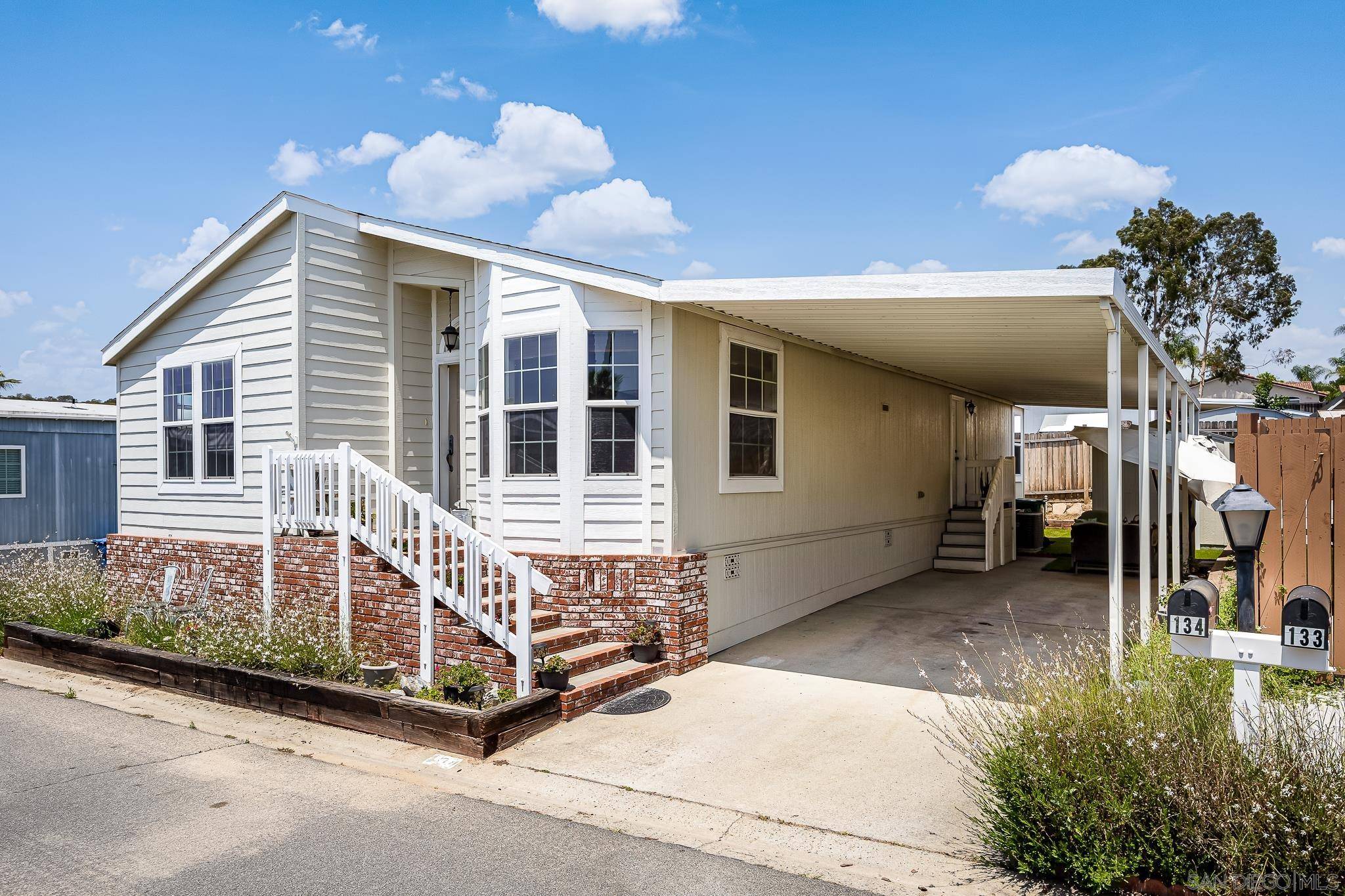 Lakeside, CA 92040,9395 Harritt Rd #SPC 134