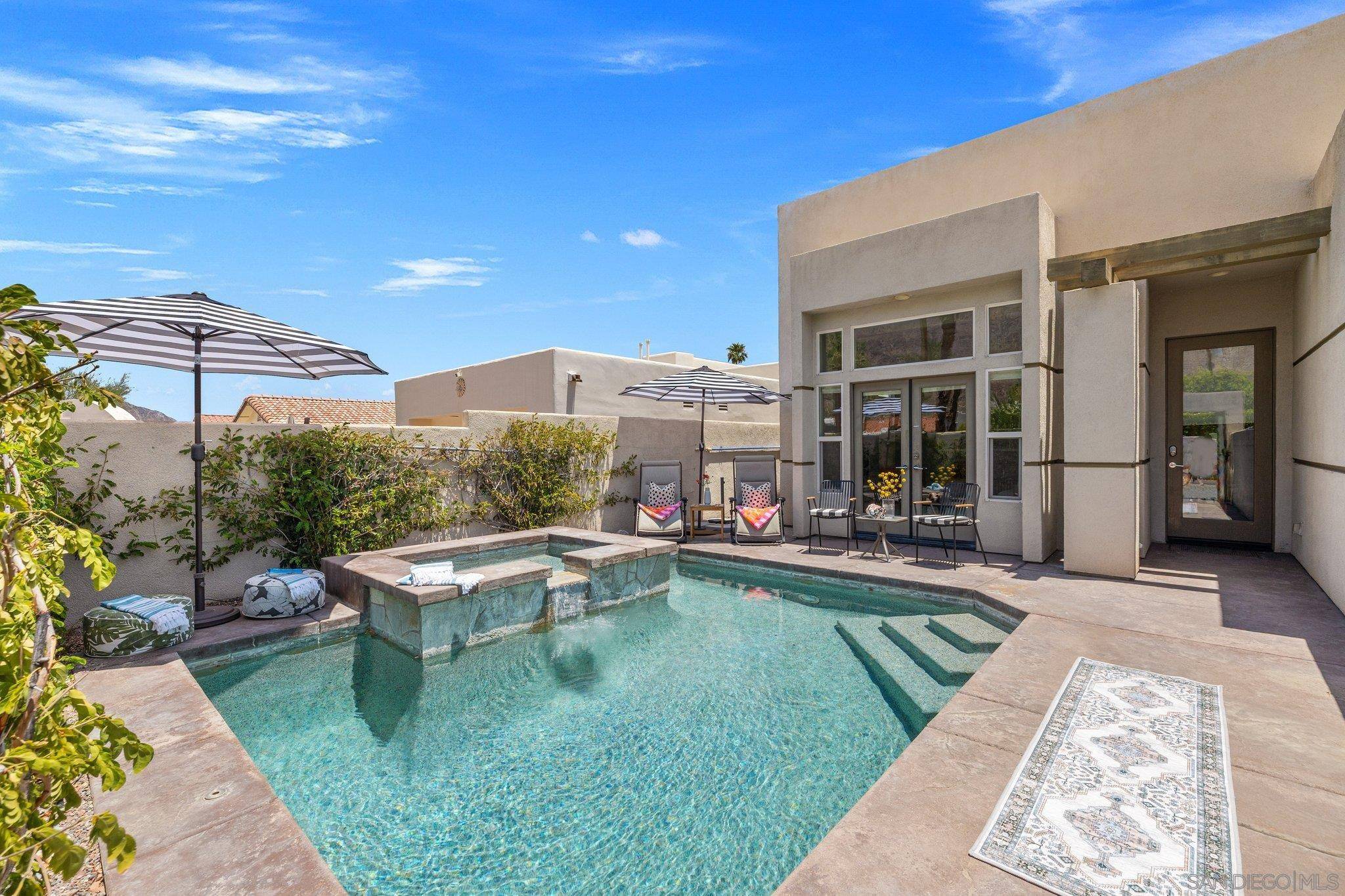 La Quinta, CA 92253,53210 Avenida Diaz