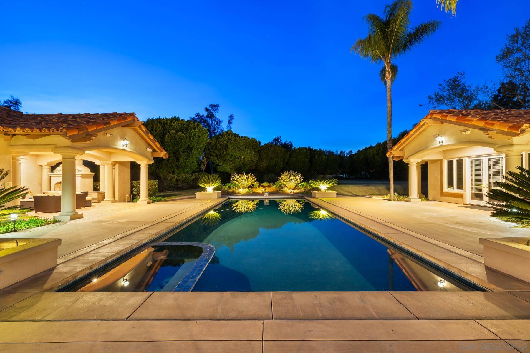 Rancho Santa Fe, CA 92067,18050 Rancho La Cima Corte