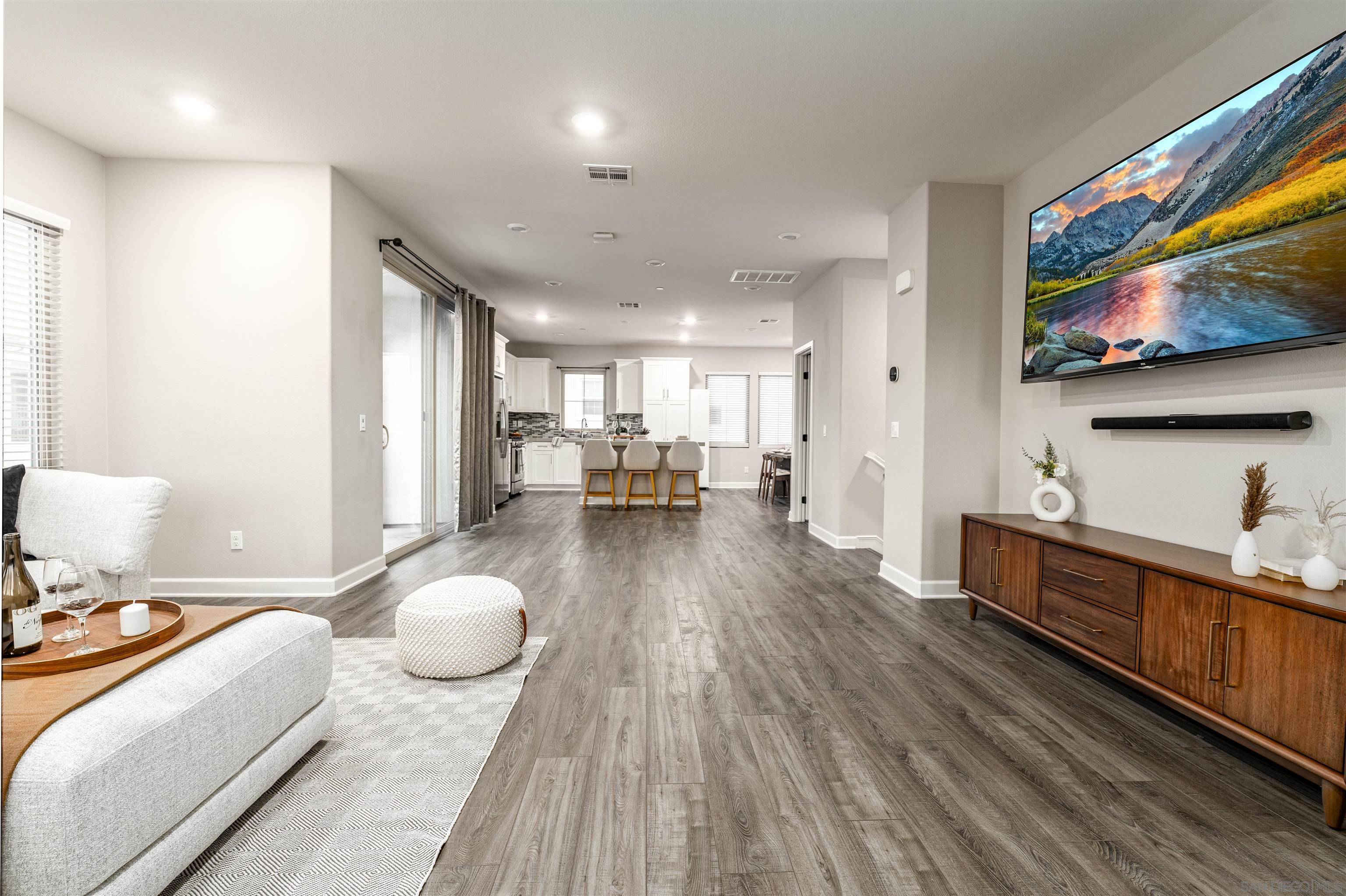 San Diego, CA 92129,11001 Logan Way